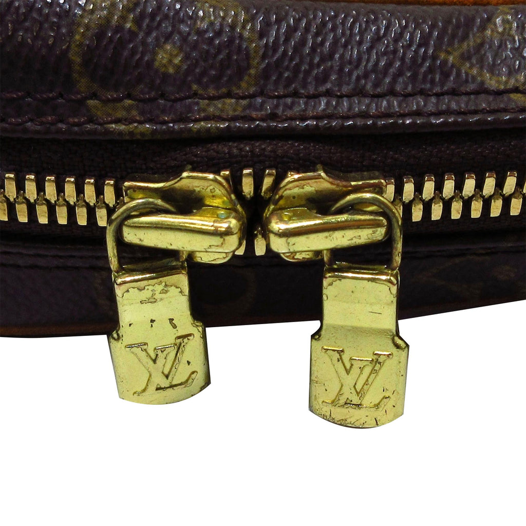 Louis Vuitton Monogram Pochette Gange (SHG-1JdqaV)