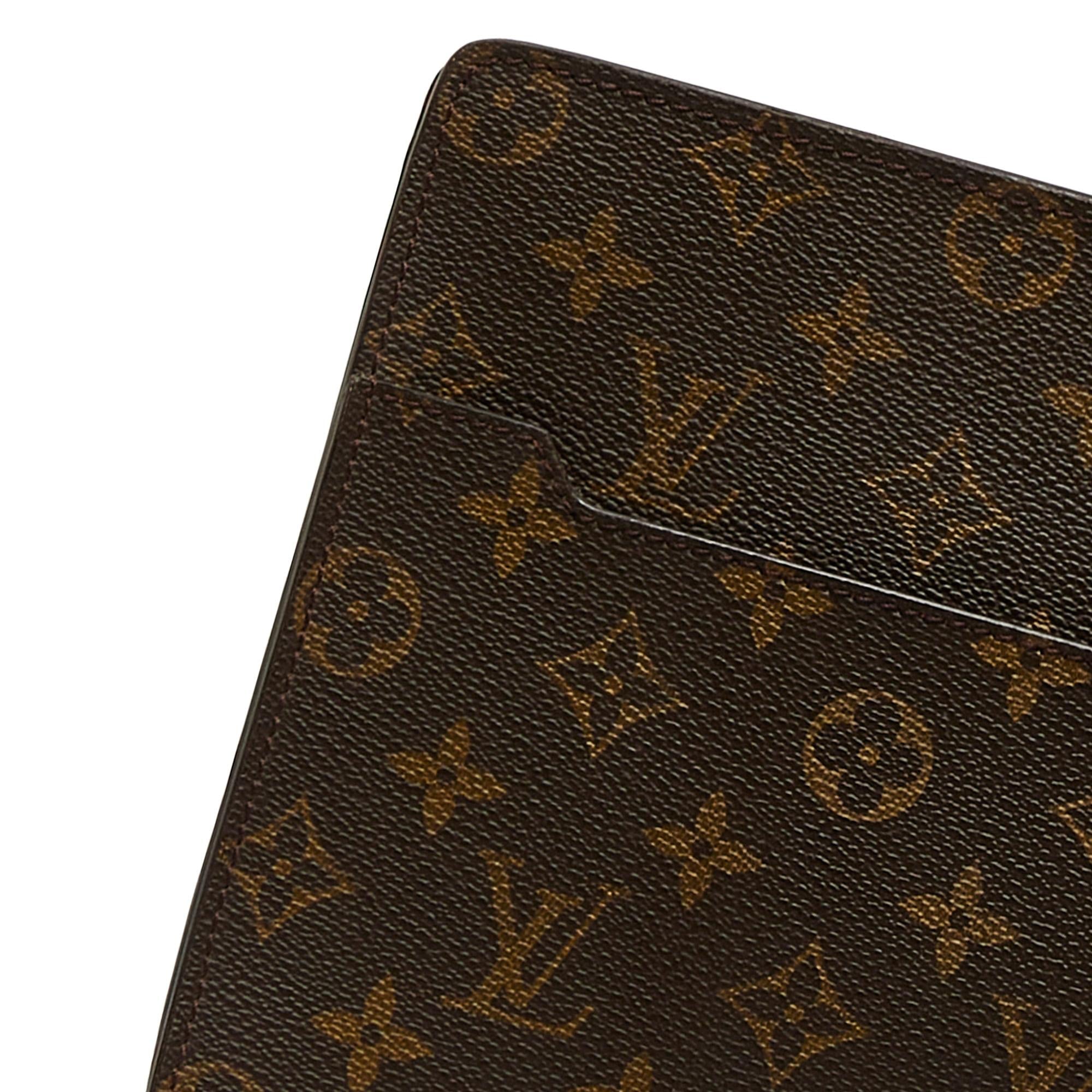 Louis Vuitton Monogram Pochette Homme (SHG-tbpRyu)