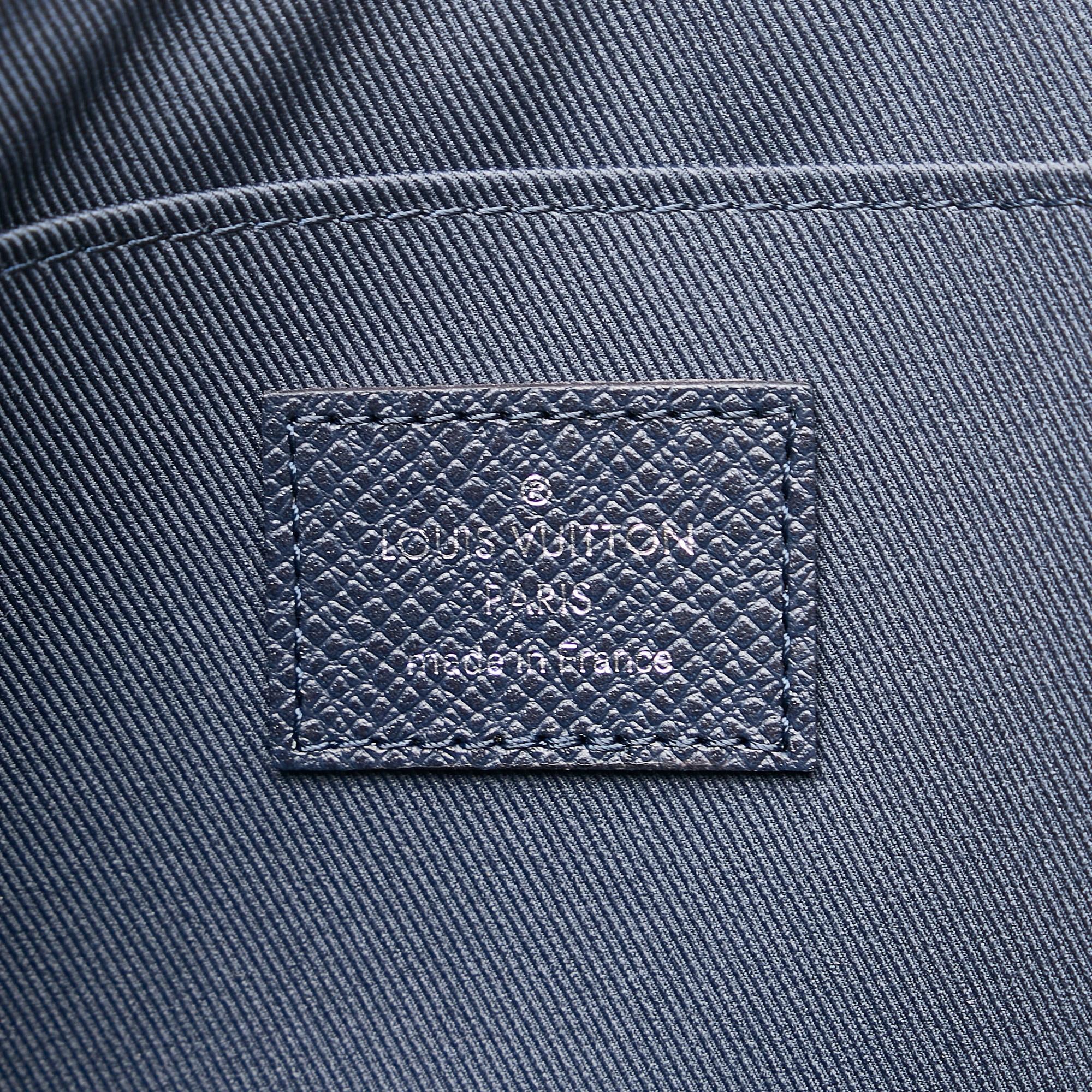 Louis Vuitton Monogram Pochette Jour PM (SHG-p4NV7j)