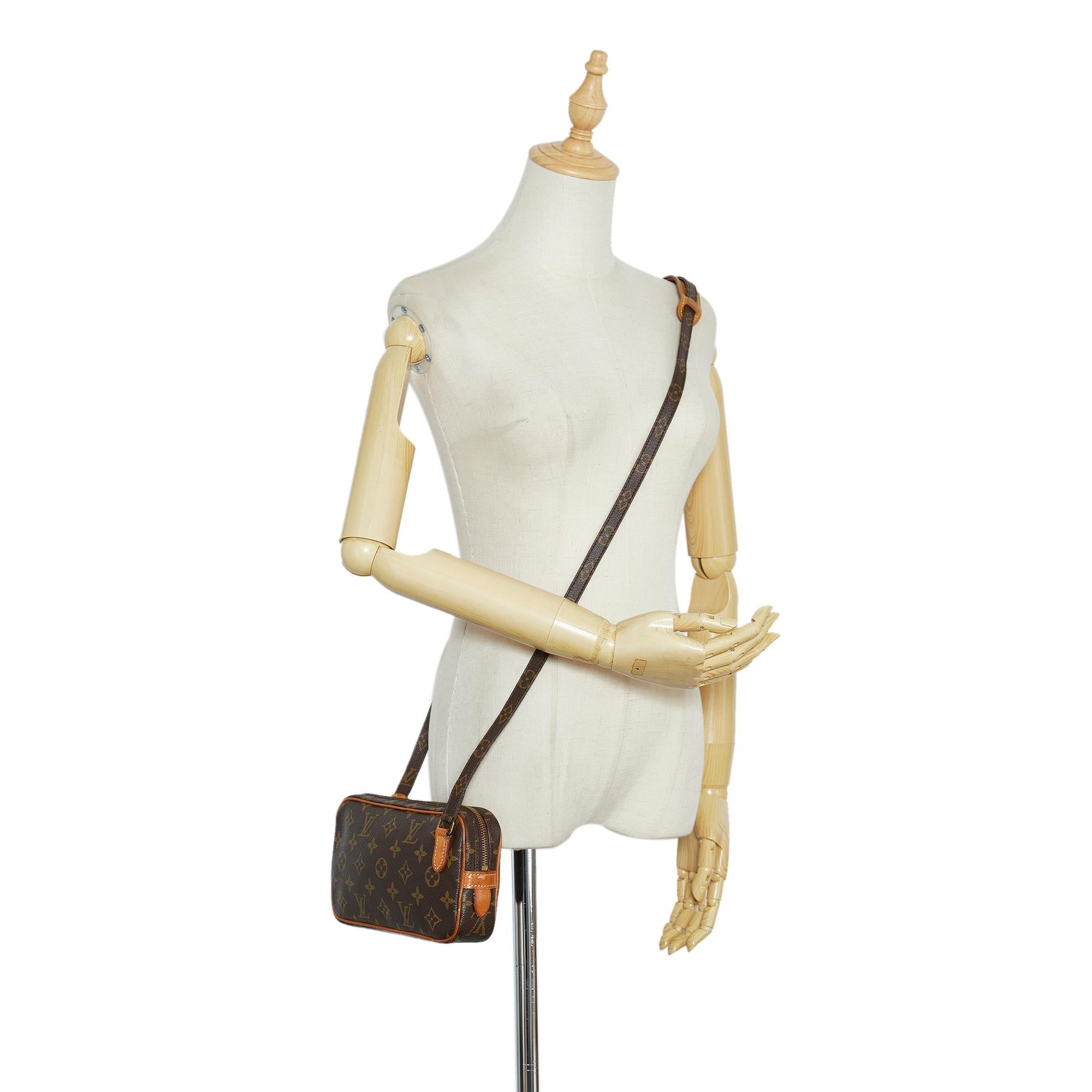Louis Vuitton Monogram Pochette Marley Bandouliere