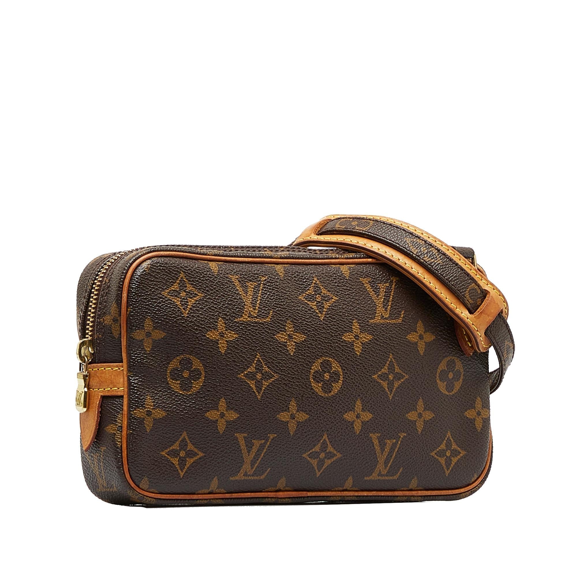 Louis Vuitton Monogram Pochette Marly Bandouliere (SHG-Xttwyl)