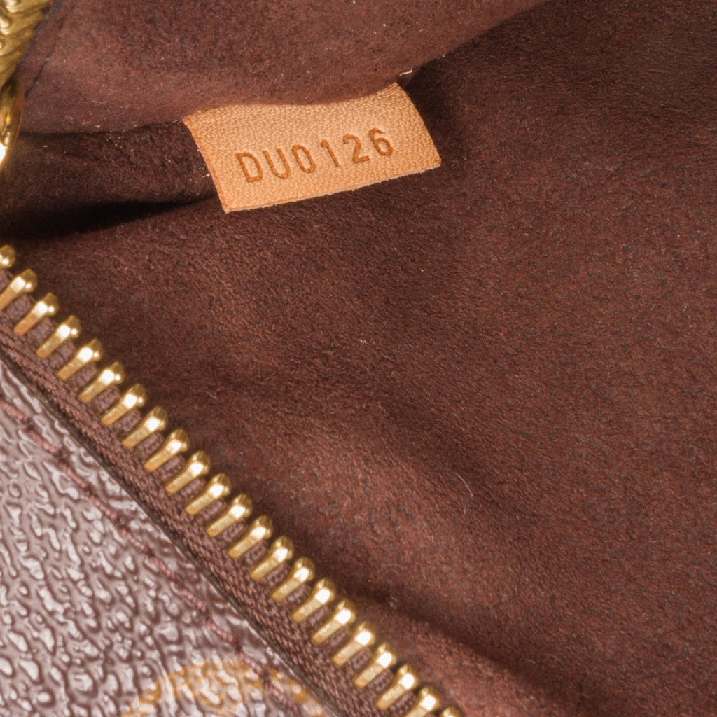Louis Vuitton Monogram Pochette Metis (SHG-G5yPHN)