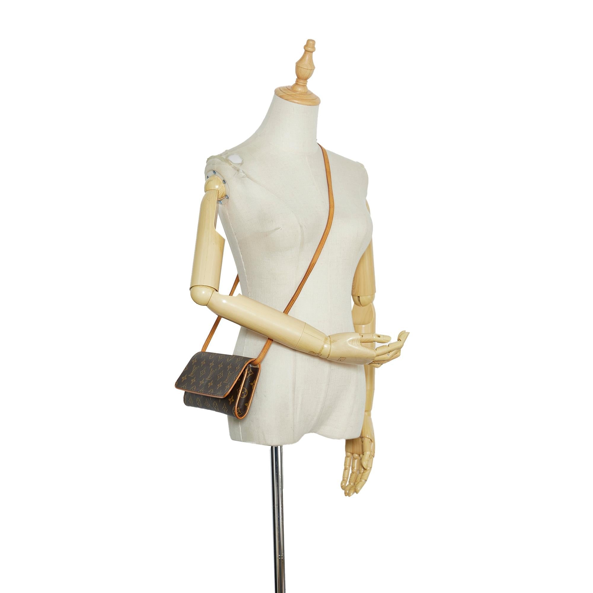 Louis Vuitton Monogram Pochette Twin GM (SHG-HdUuTN)
