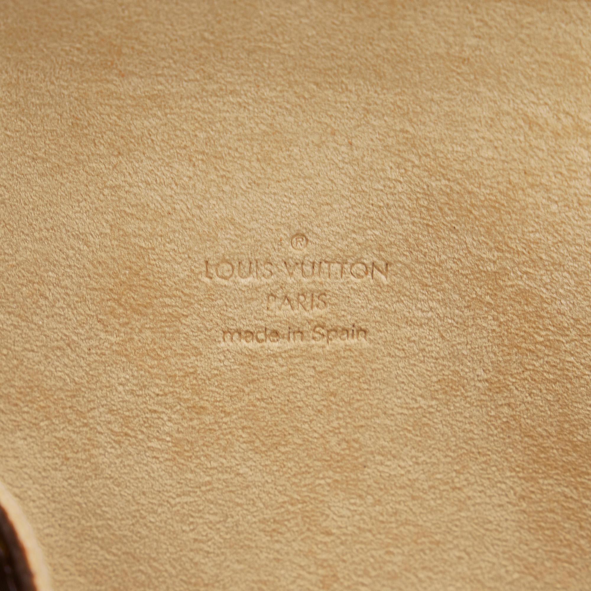 Louis Vuitton Monogram Pochette Twin PM (SHG-MPTReR)