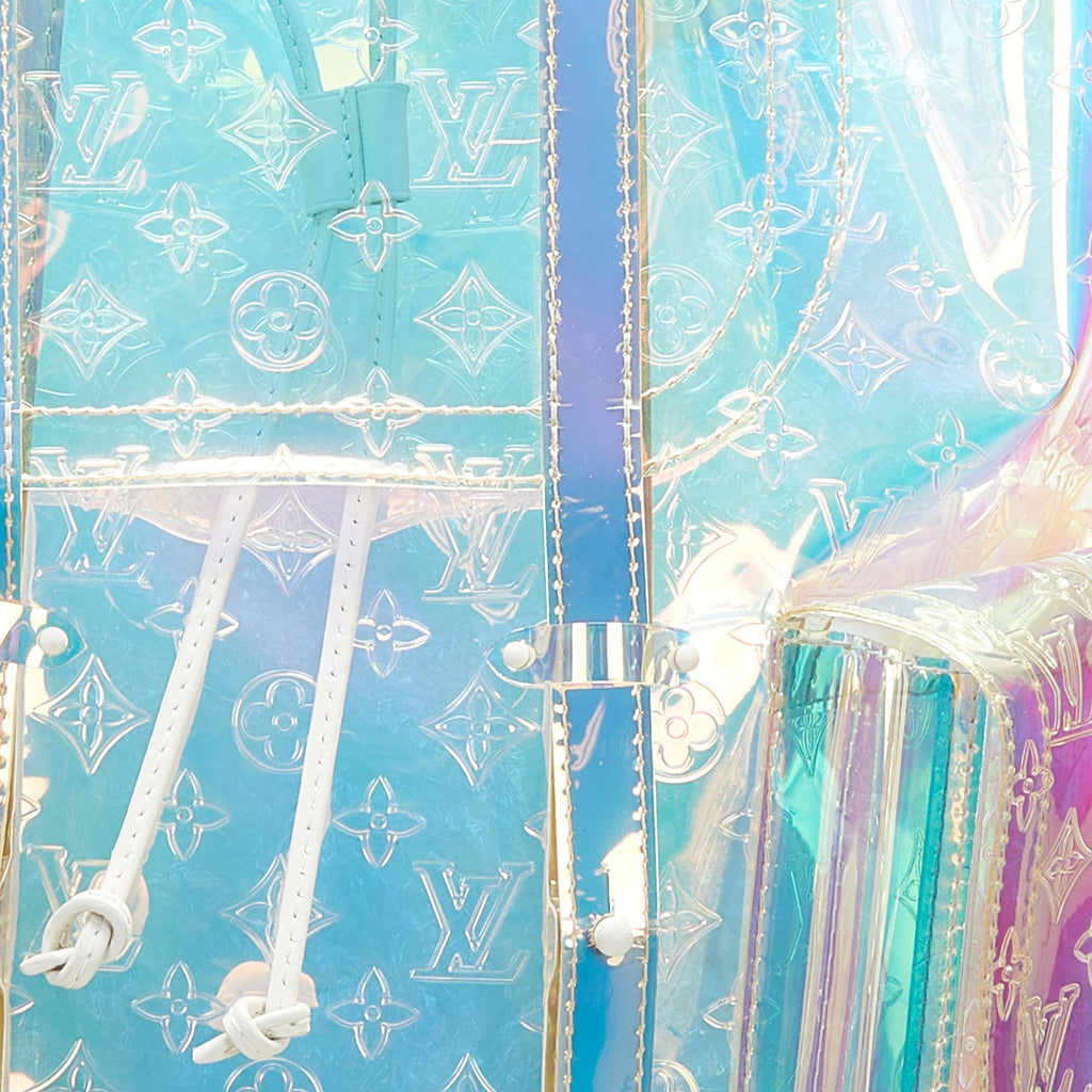 Louis Vuitton Monogram Prism Christopher GM (SHG-UATLXh)