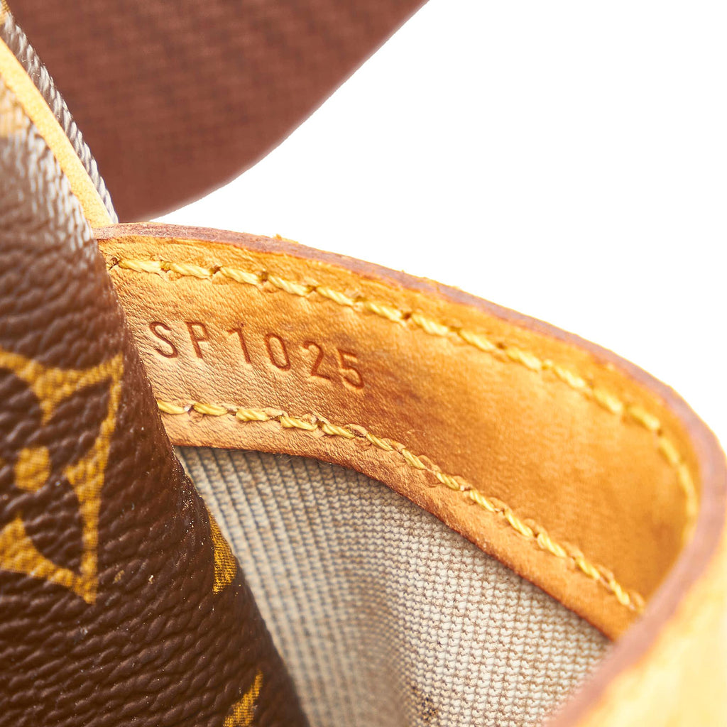 Louis Vuitton Monogram Reporter PM (SHG-33747)