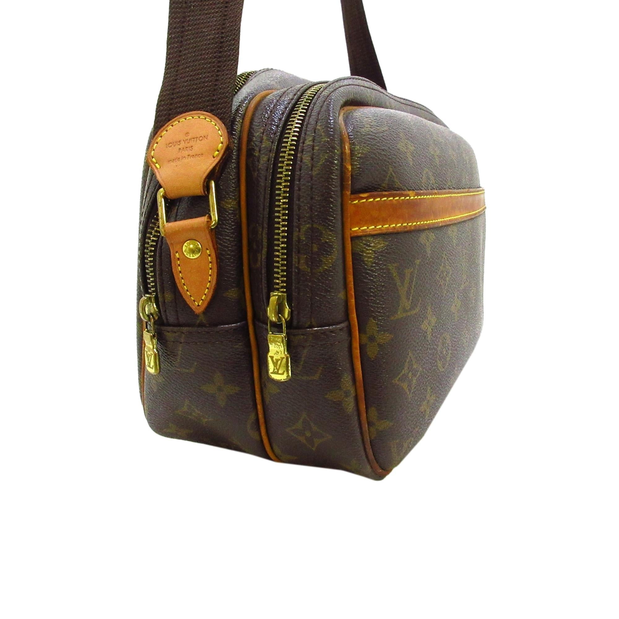 Louis Vuitton Monogram Reporter PM (SHG-35767)