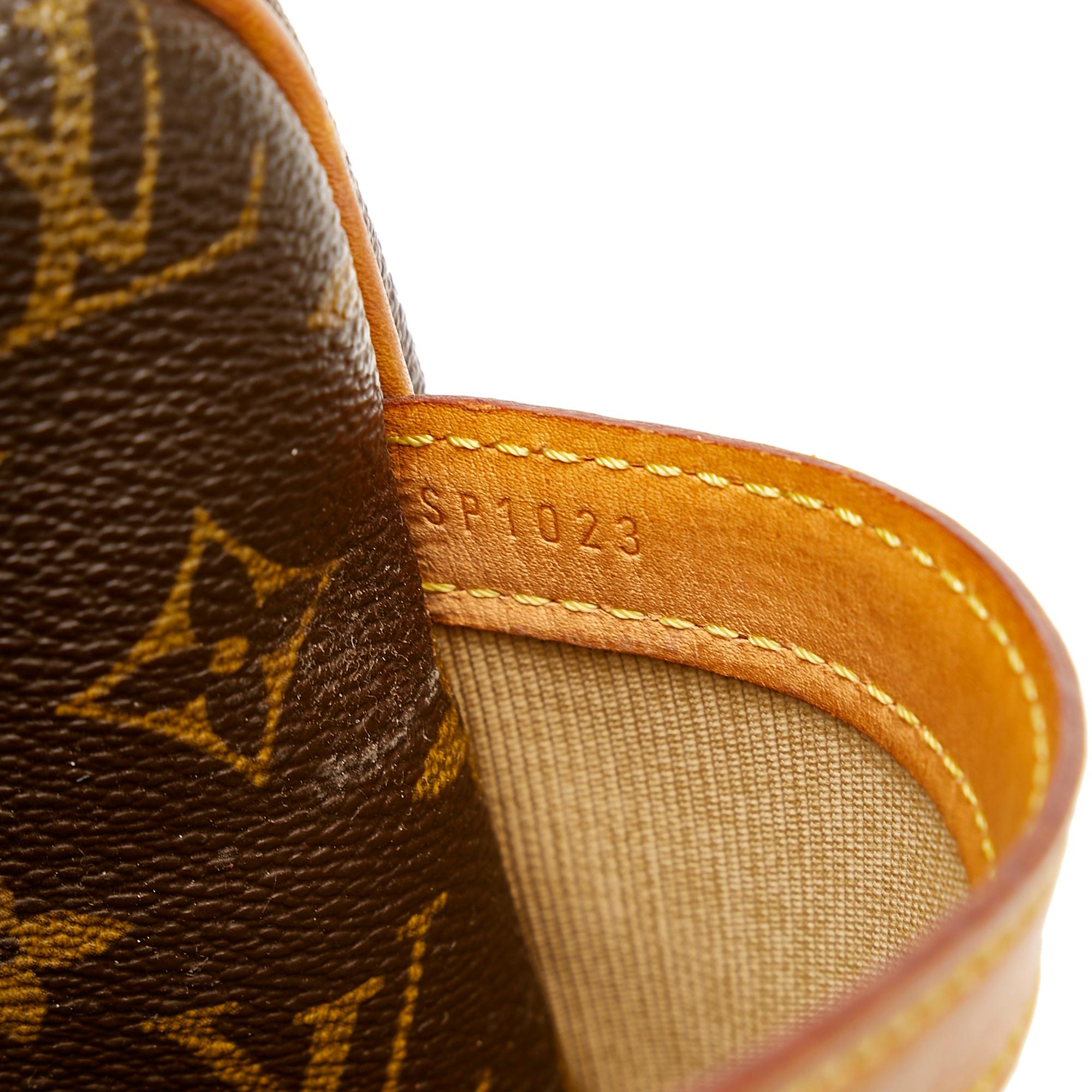 Louis Vuitton Monogram Reporter PM (SHG-g74ner)
