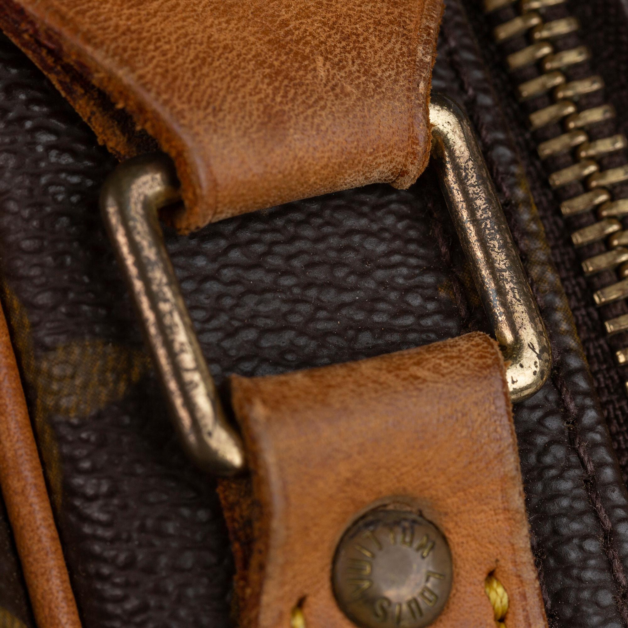 Louis Vuitton Monogram Reporter PM (SHG-PVWDFG)