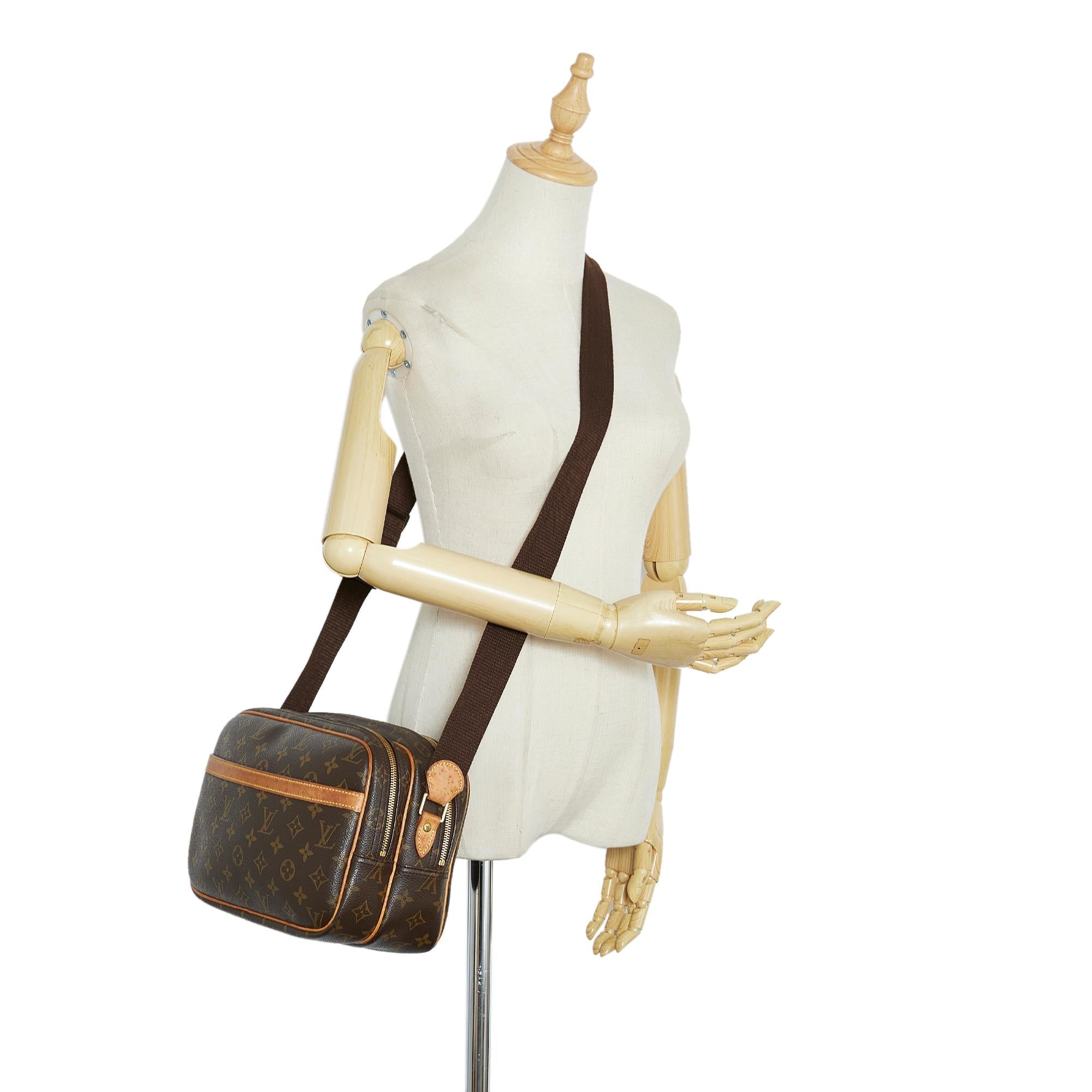 Louis Vuitton Monogram Reporter PM