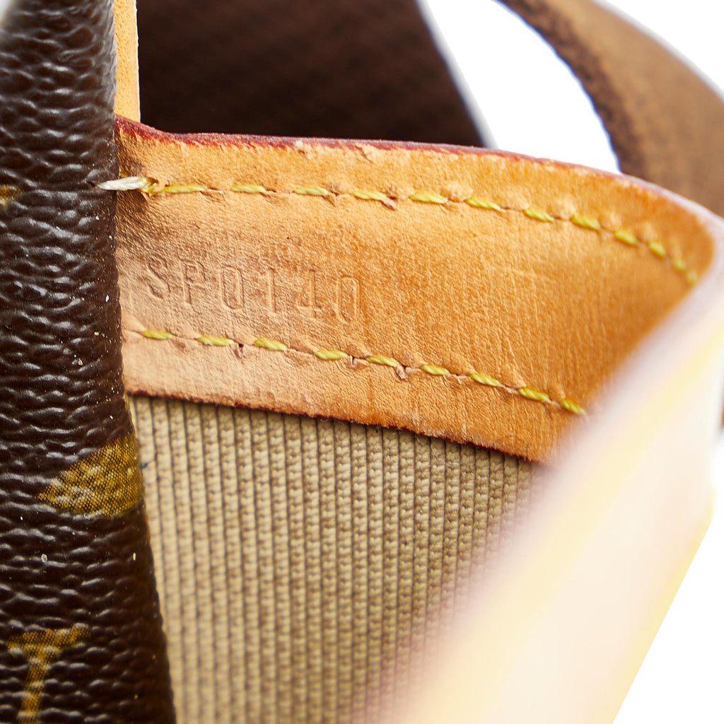 Louis Vuitton Monogram Reporter PM (SHG-I9gcjz)