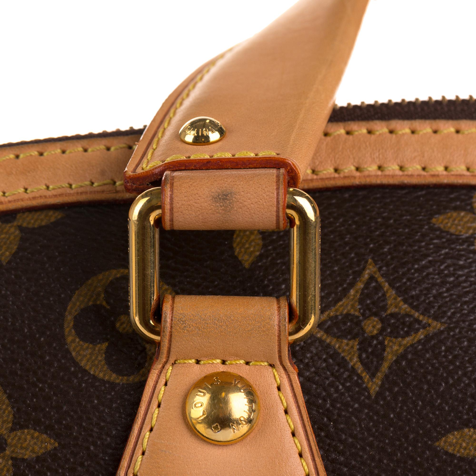 Louis Vuitton Monogram Retiro PM (SHG-VciKid)