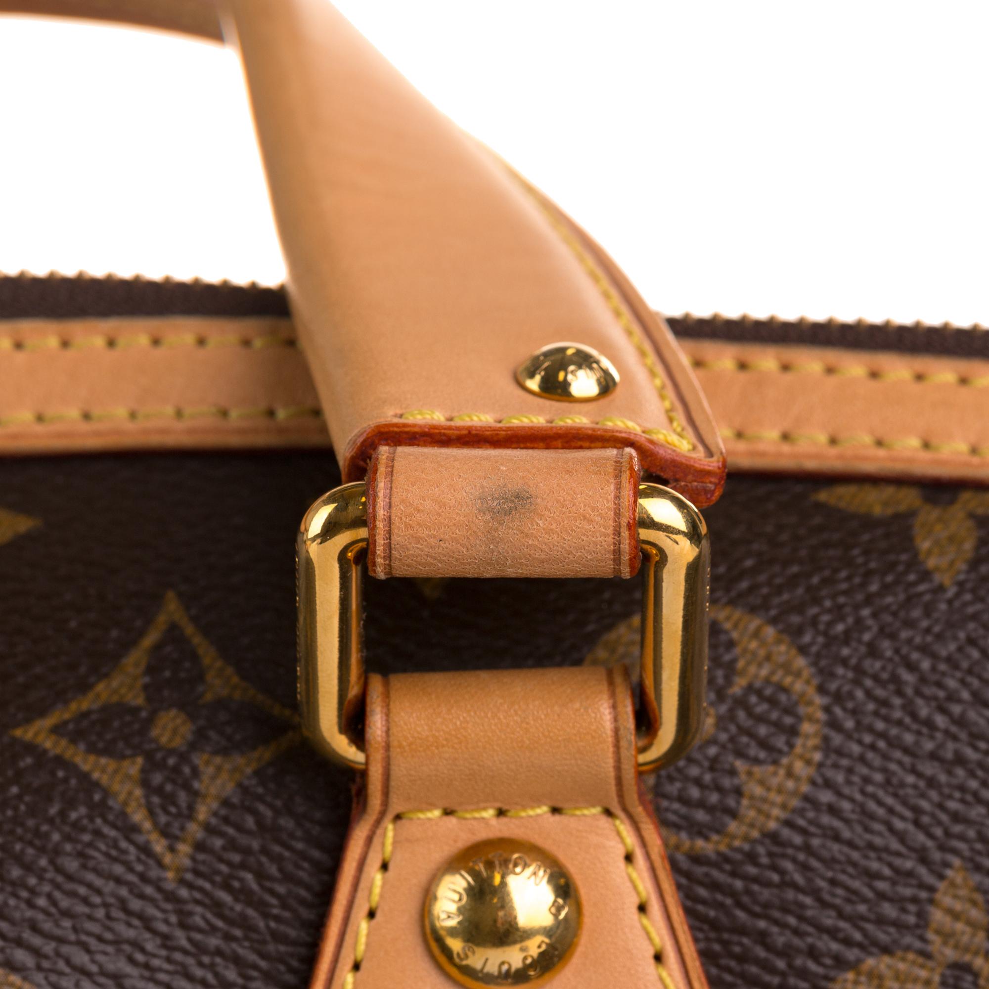 Louis Vuitton Monogram Retiro PM (SHG-VciKid)