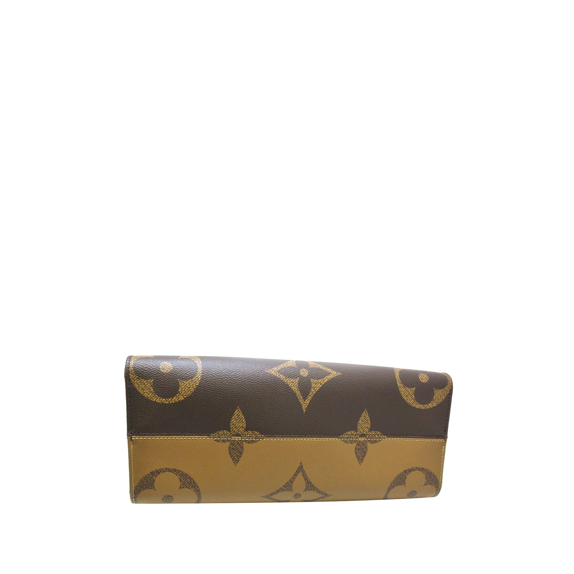 Louis Vuitton Monogram Reverse Giant Onthego MM (SHG-No7vht)