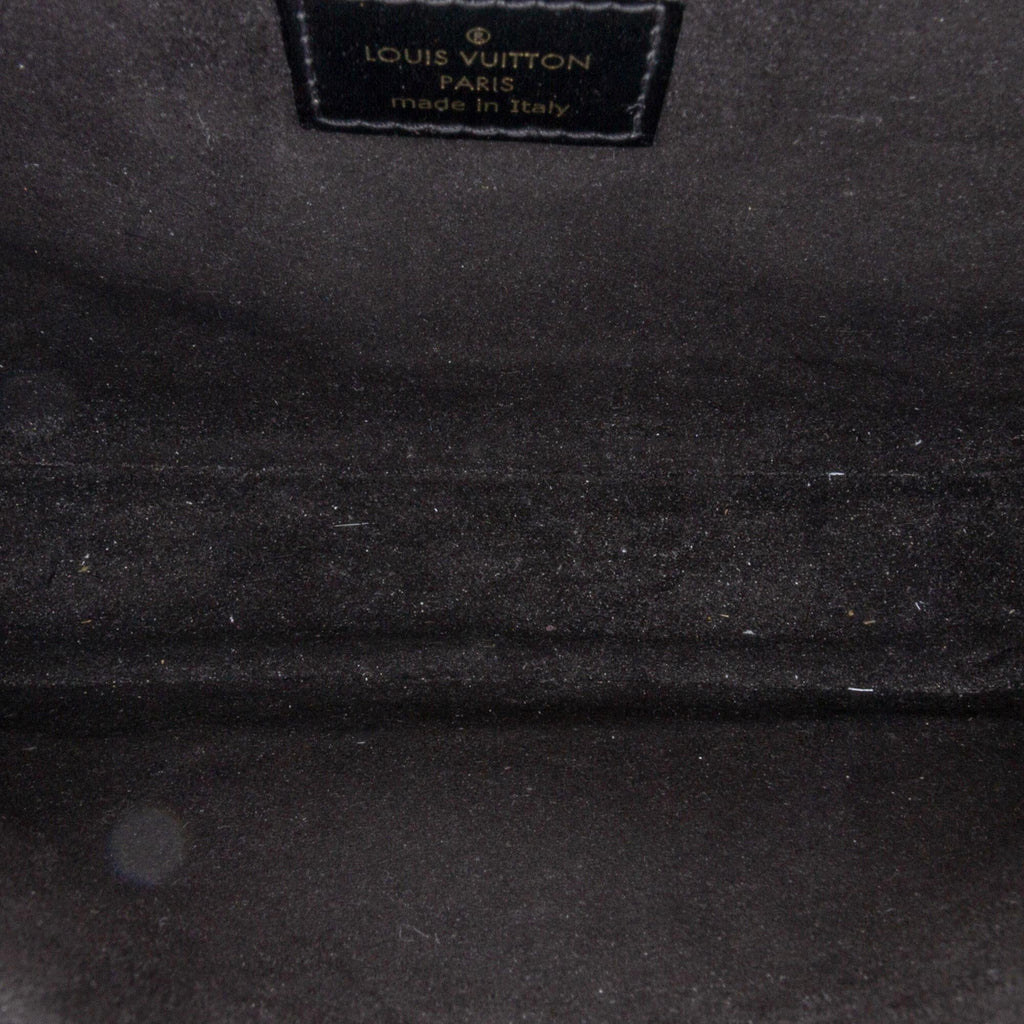 Louis Vuitton Monogram Reverse Pochette Metis (SHG-DHicBB)