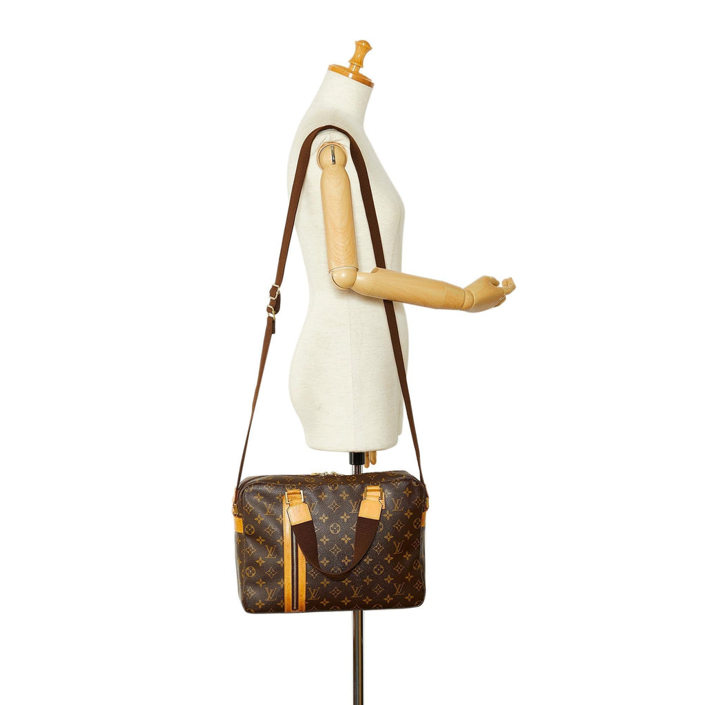 Louis Vuitton Monogram Sac Bosphore (SHG-NhlSKz)