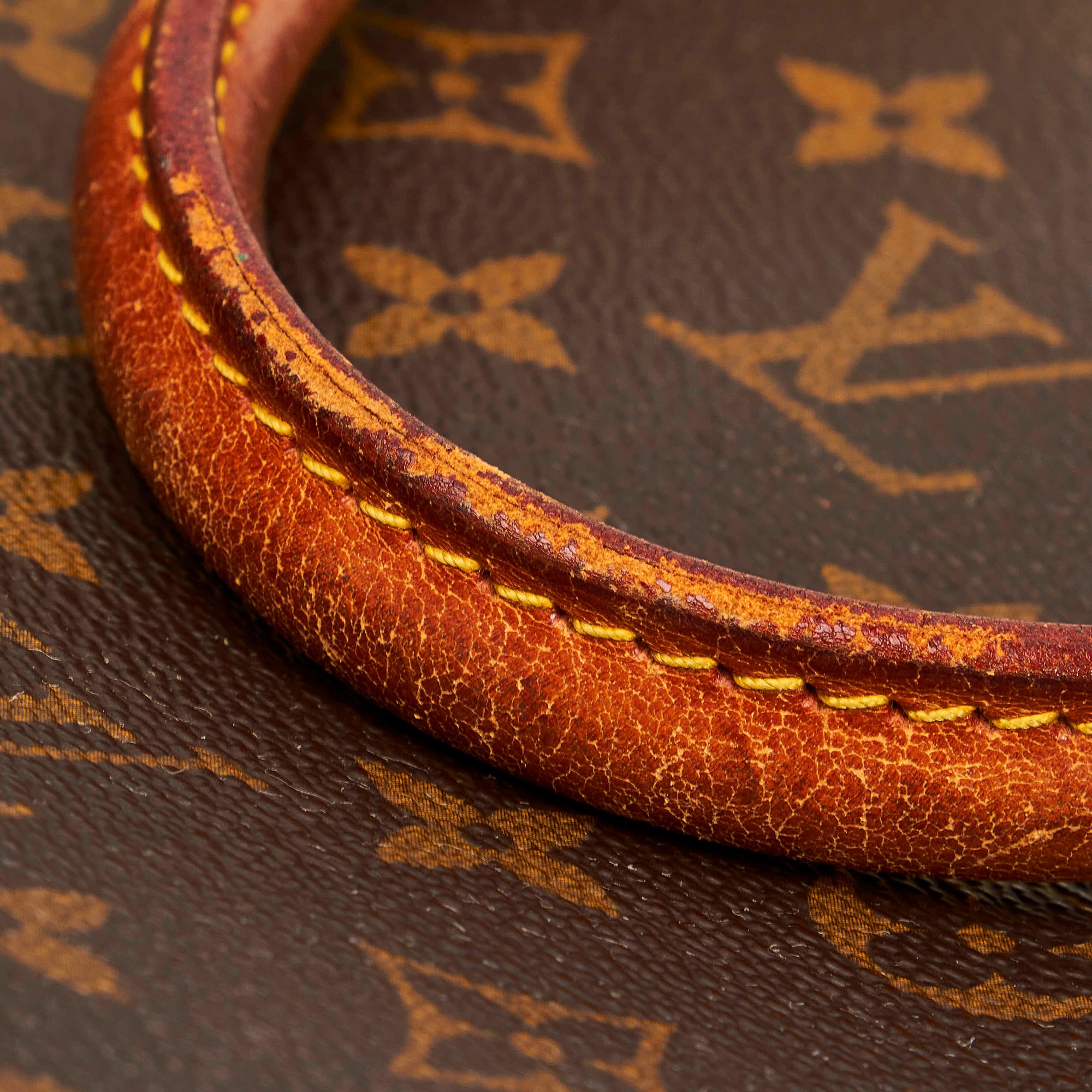 Louis Vuitton Monogram Sac Plat (SHG-32004)