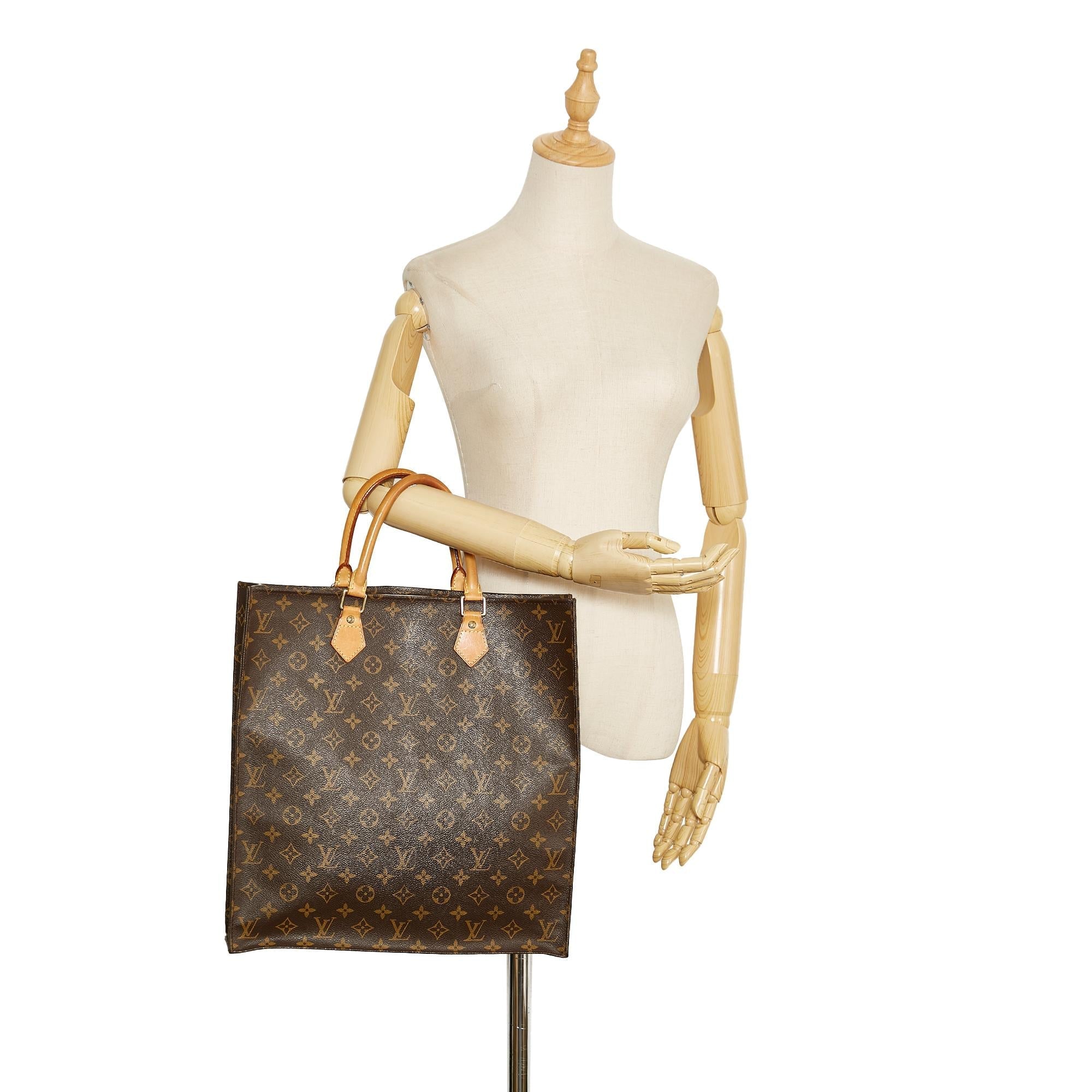 Louis Vuitton Monogram Sac Plat (SHG-DORyox)