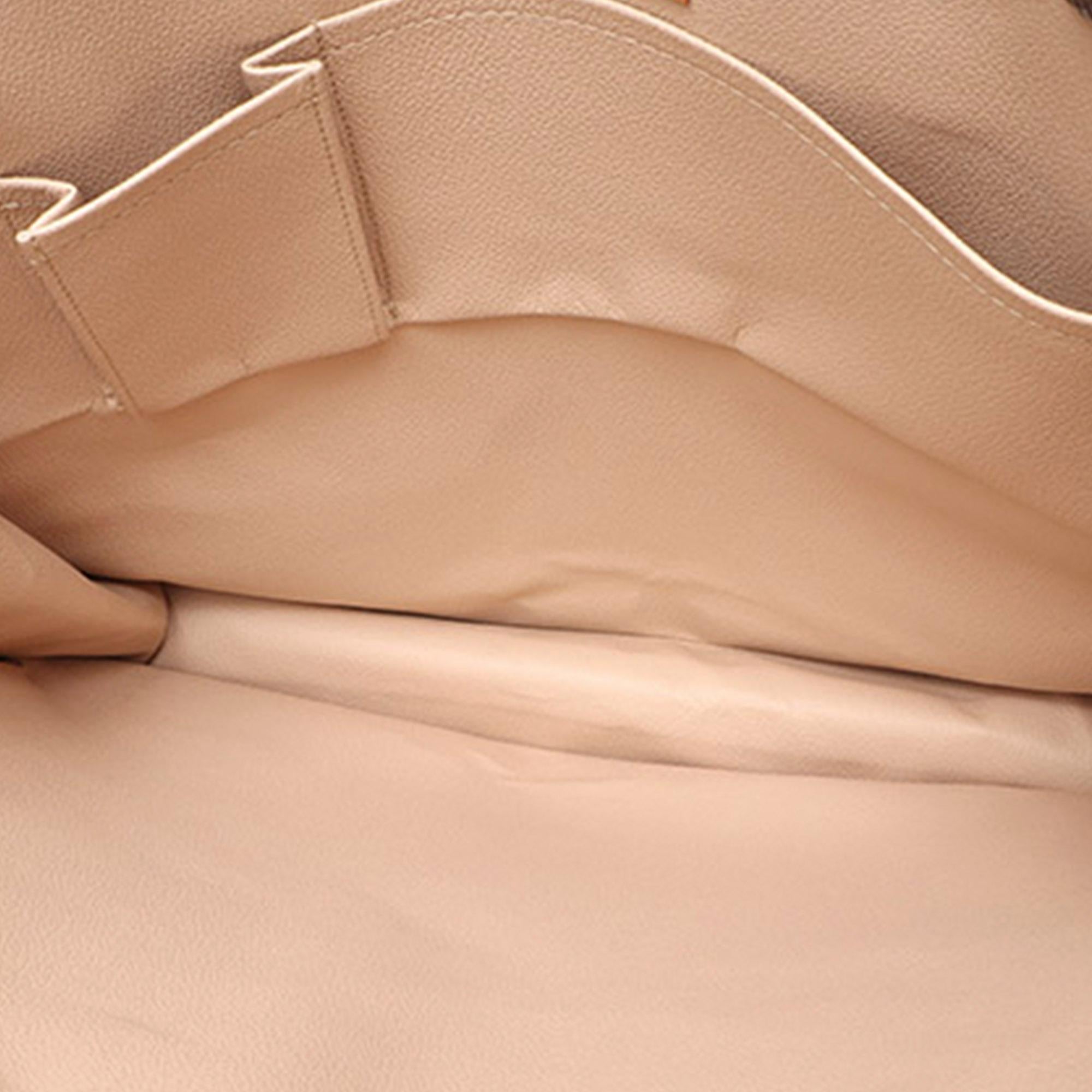Louis Vuitton Monogram Sac Plat (SHG-IntL8Y)
