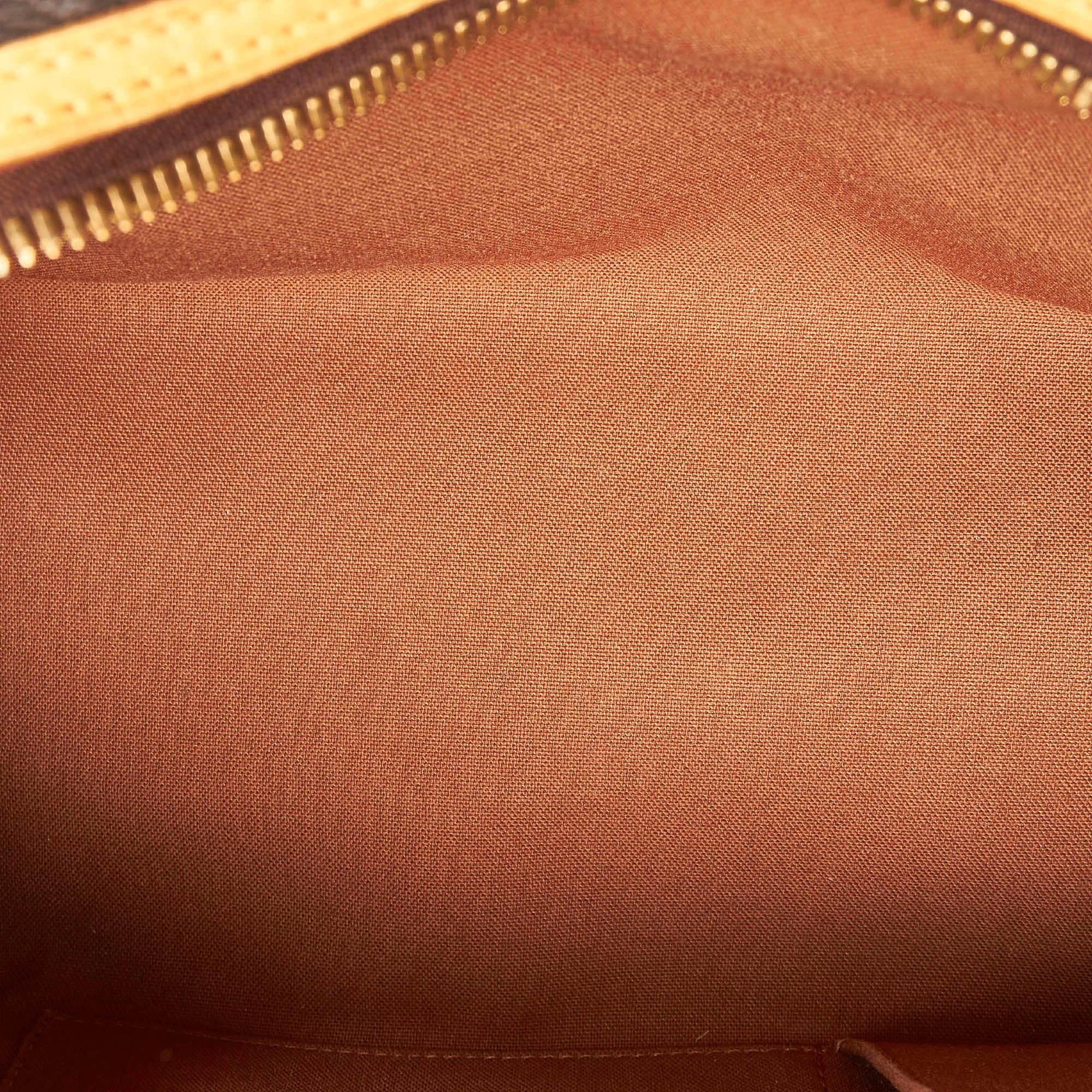Louis Vuitton Monogram Sac Riveting (SHG-31135)