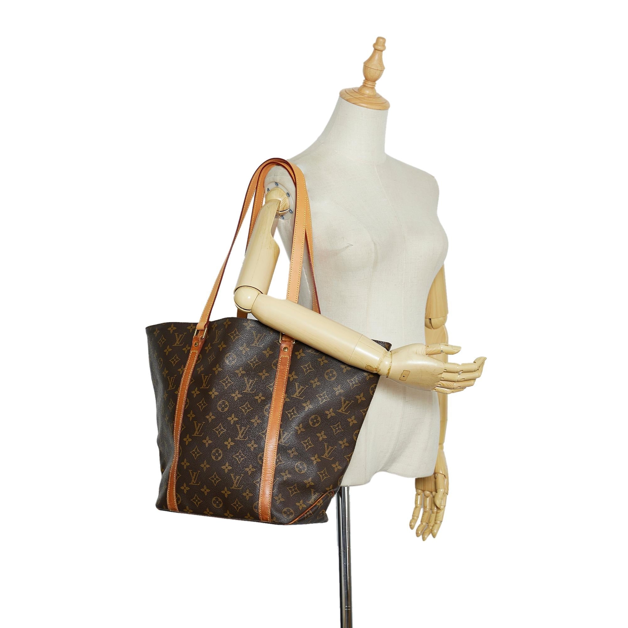 Louis Vuitton Monogram Sac Shopping (SHG-aTq4Qs)