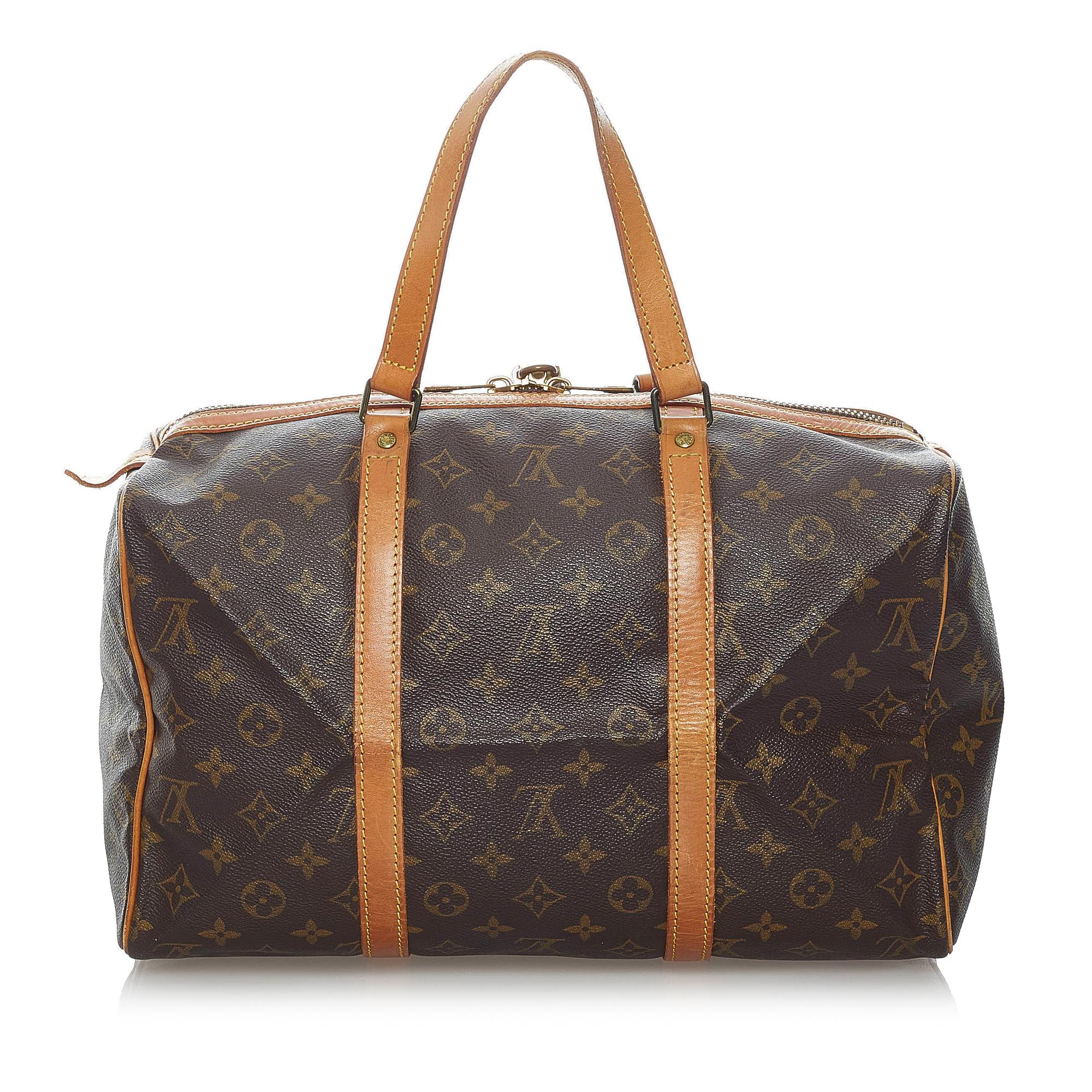 Louis Vuitton Monogram Sac Souple 35 (SHG-31178)