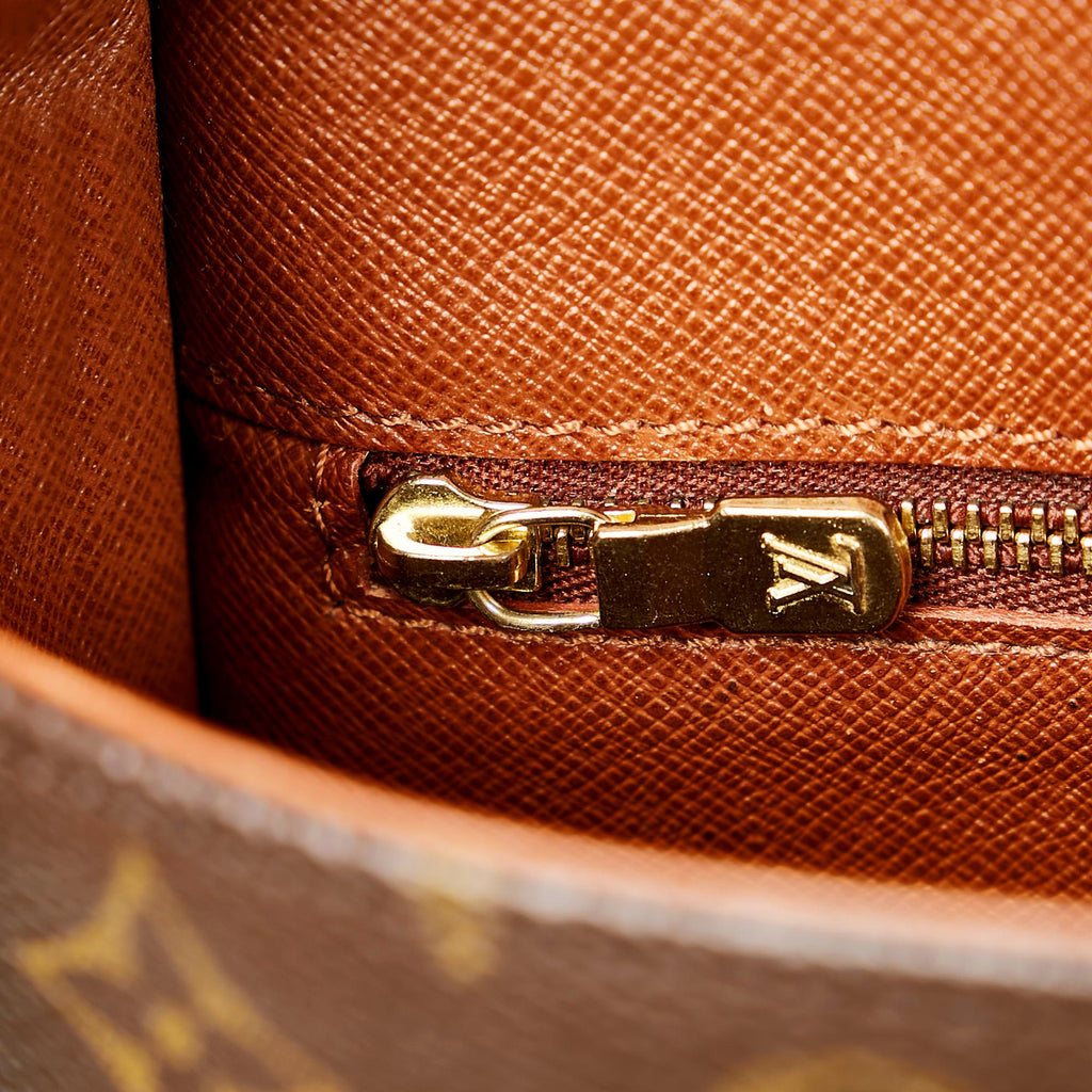 Louis Vuitton Monogram Saint Cloud PM (SHG-KjWDGS)