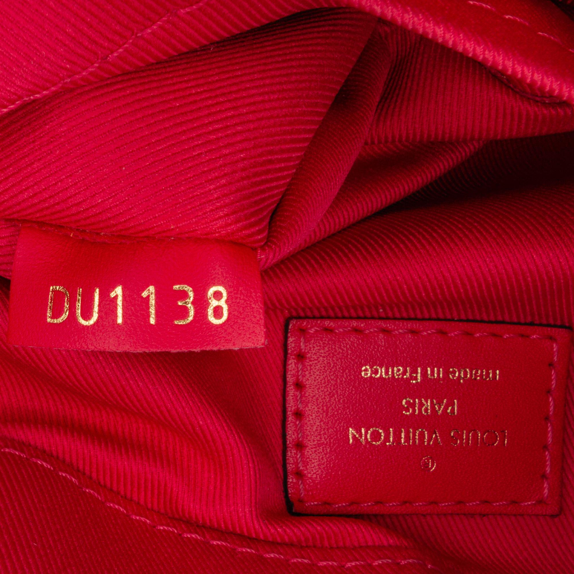Louis Vuitton Monogram Saintonge (SHG-syDsKR)