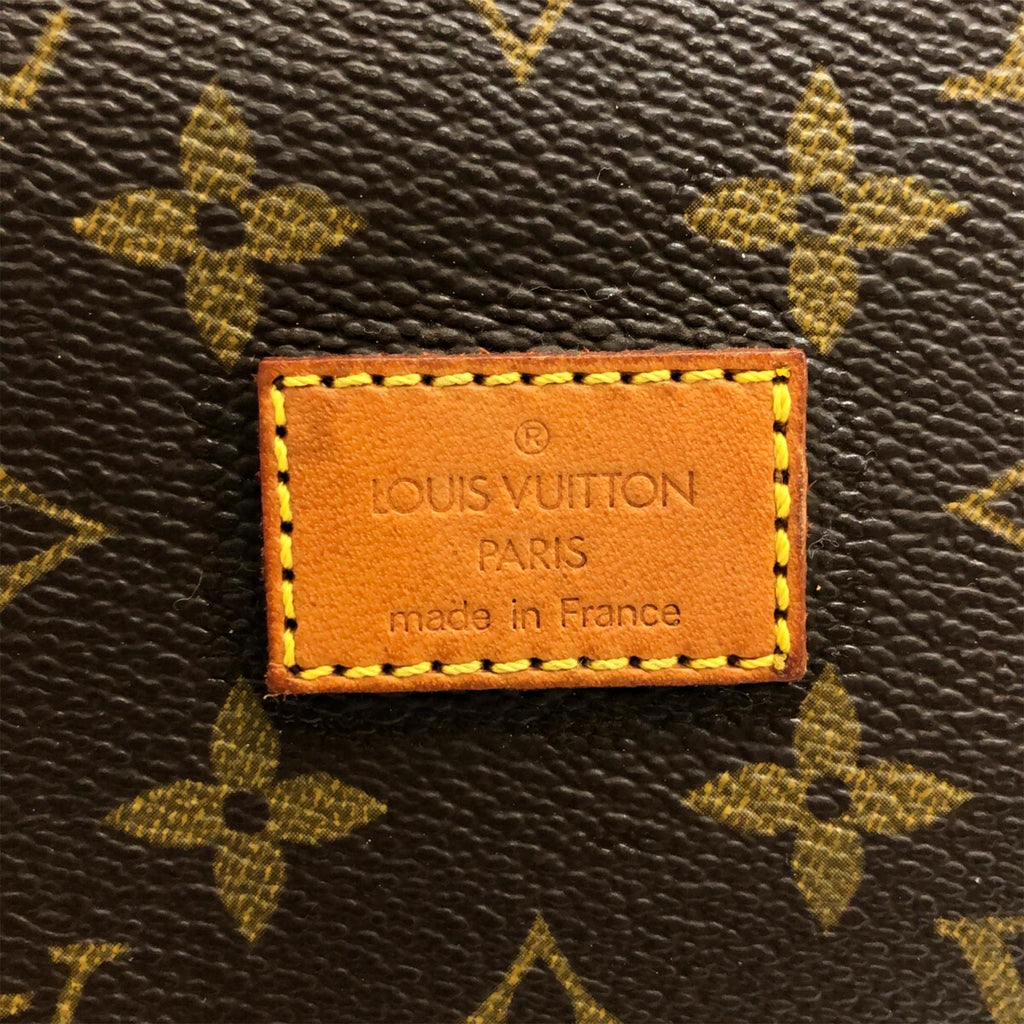 Louis Vuitton Monogram Saumur 30 (SHG-MDOti7)
