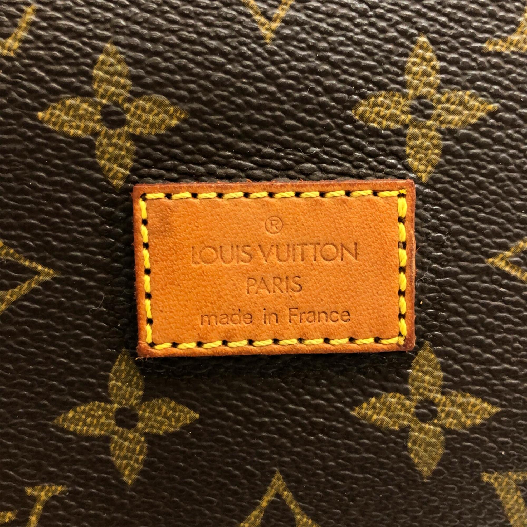 Louis Vuitton Monogram Saumur 30 (SHG-MDOti7)