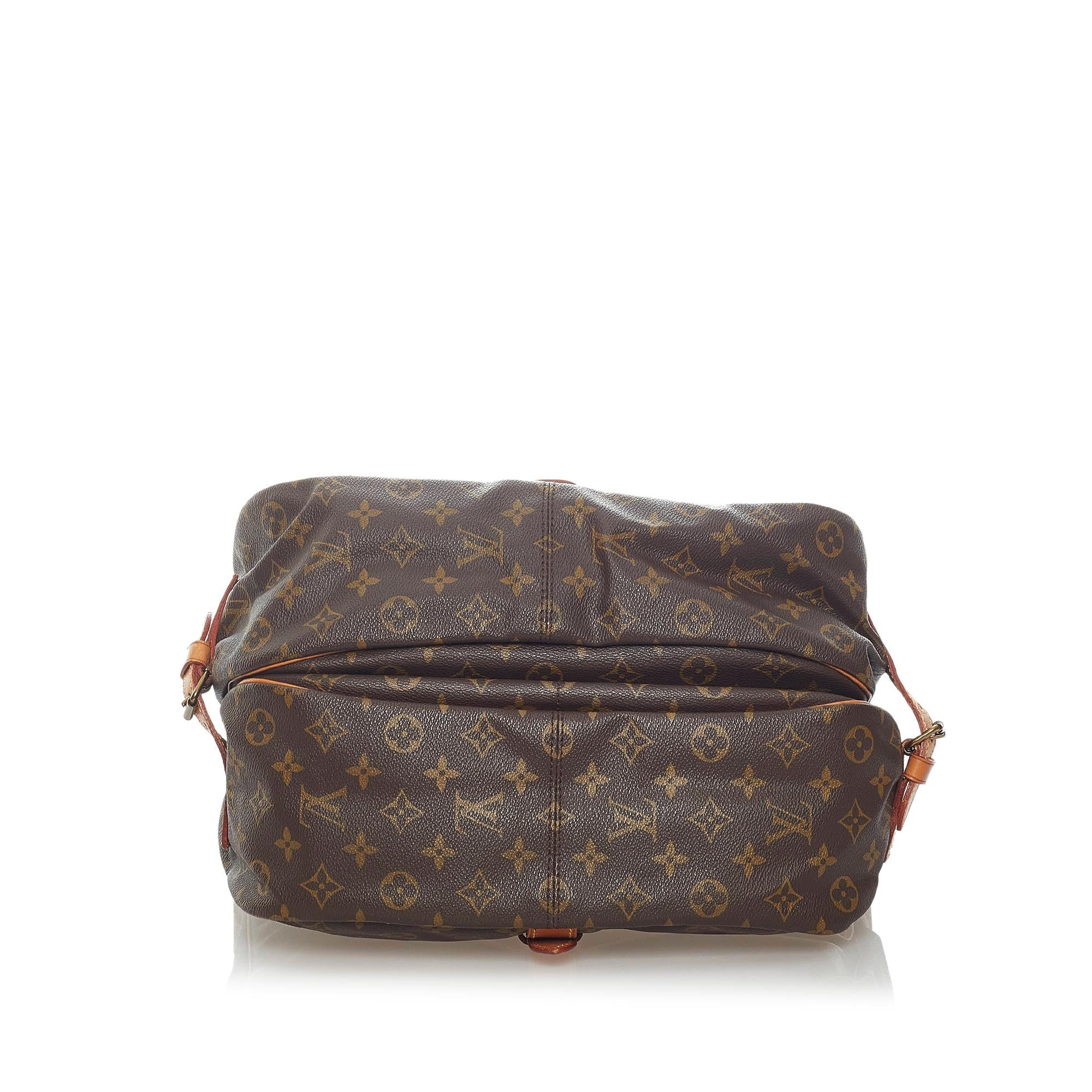 Louis Vuitton Monogram Saumur 35 (SHG-33582)