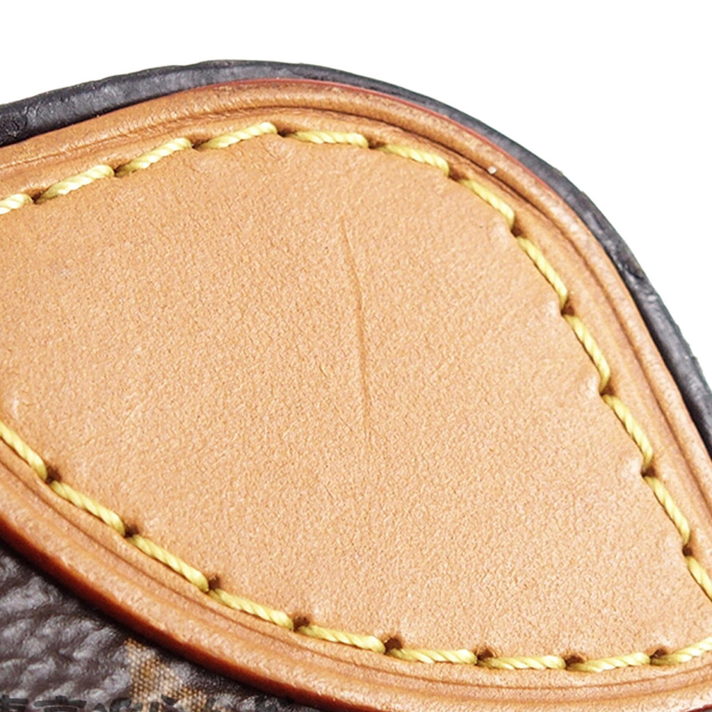 Louis Vuitton Monogram Soft Trunk Pouch (SHG-nIDU4c)