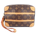Louis Vuitton Monogram Soft Trunk Pouch (SHG-nIDU4c)