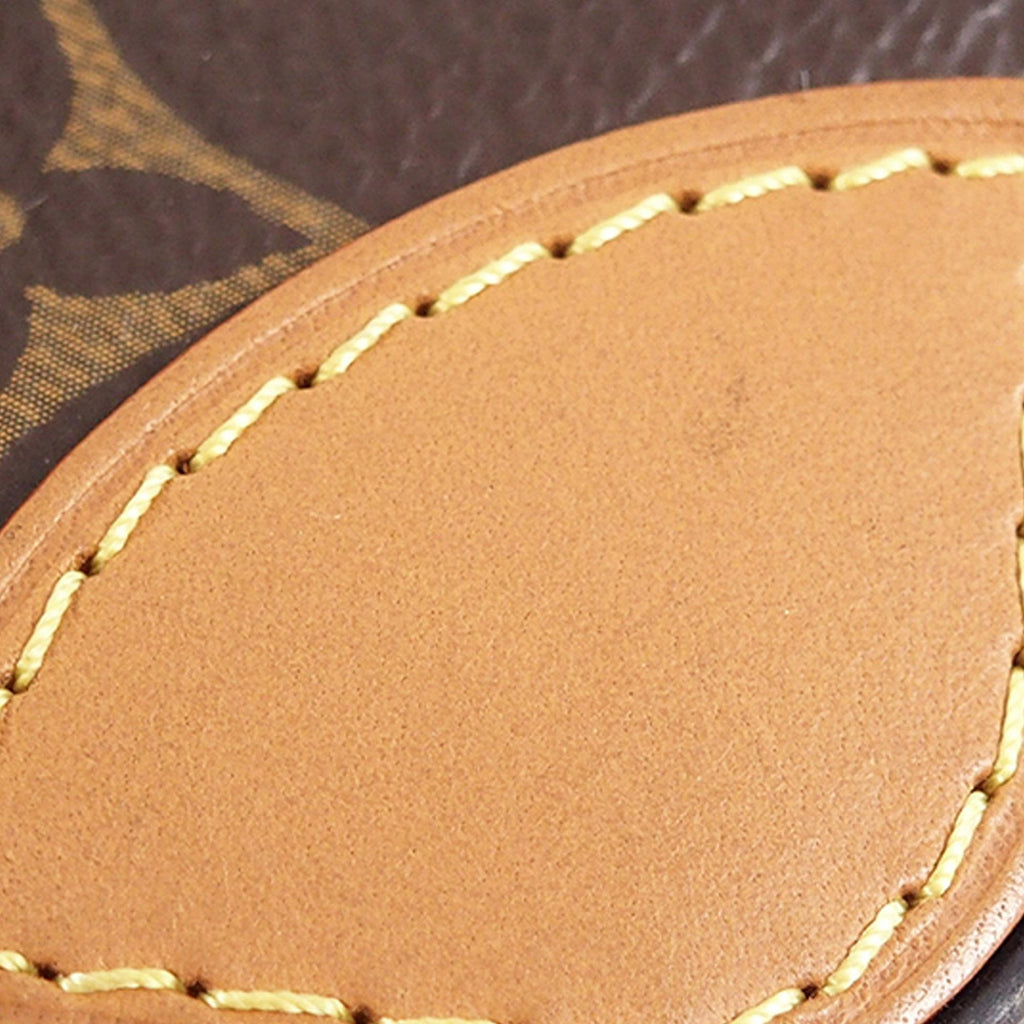Louis Vuitton Monogram Soft Trunk Pouch (SHG-nIDU4c)