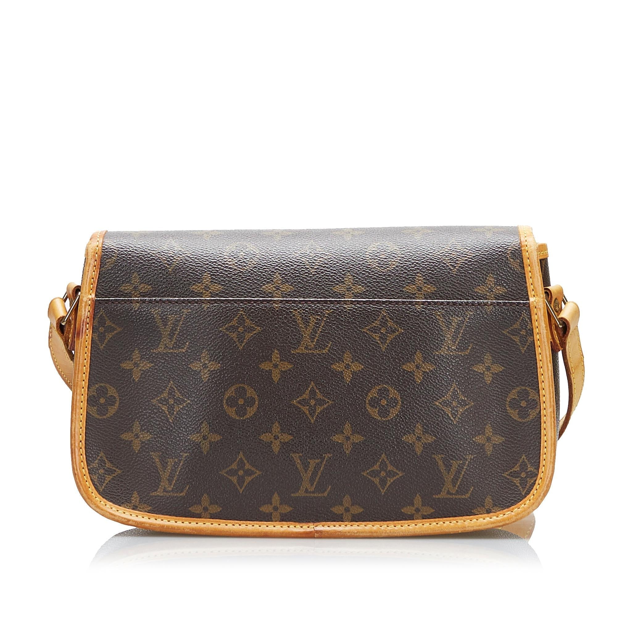 Louis Vuitton Monogram Sologne (SHG-jTe015)
