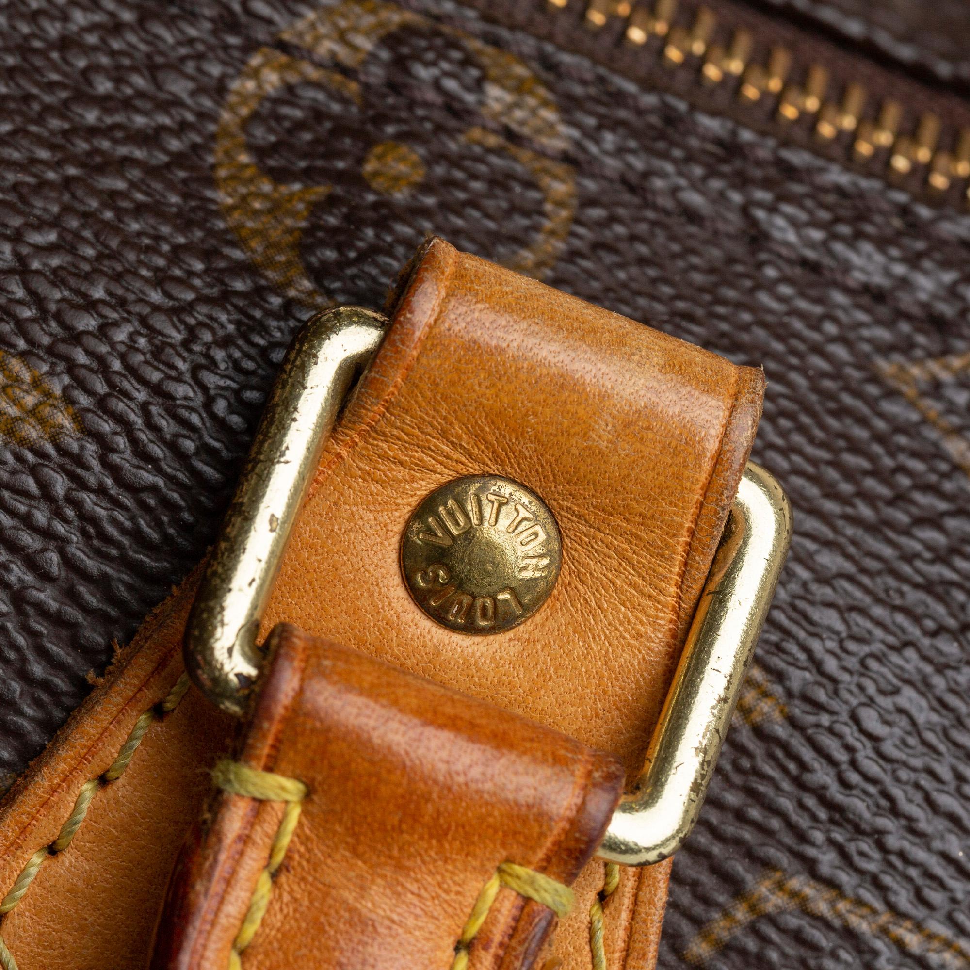 Louis Vuitton Monogram Speedy 25 (SHG-35133)