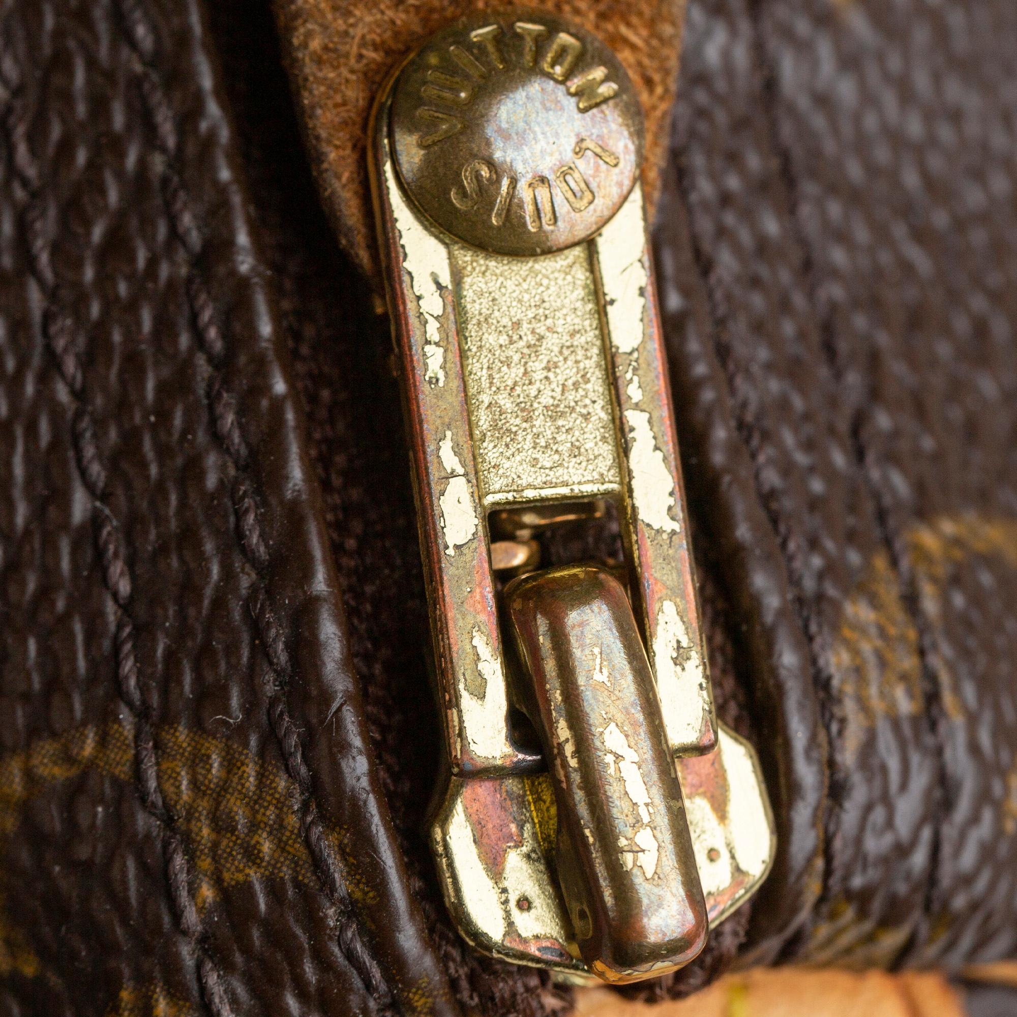 Louis Vuitton Monogram Speedy 25 (SHG-35133)