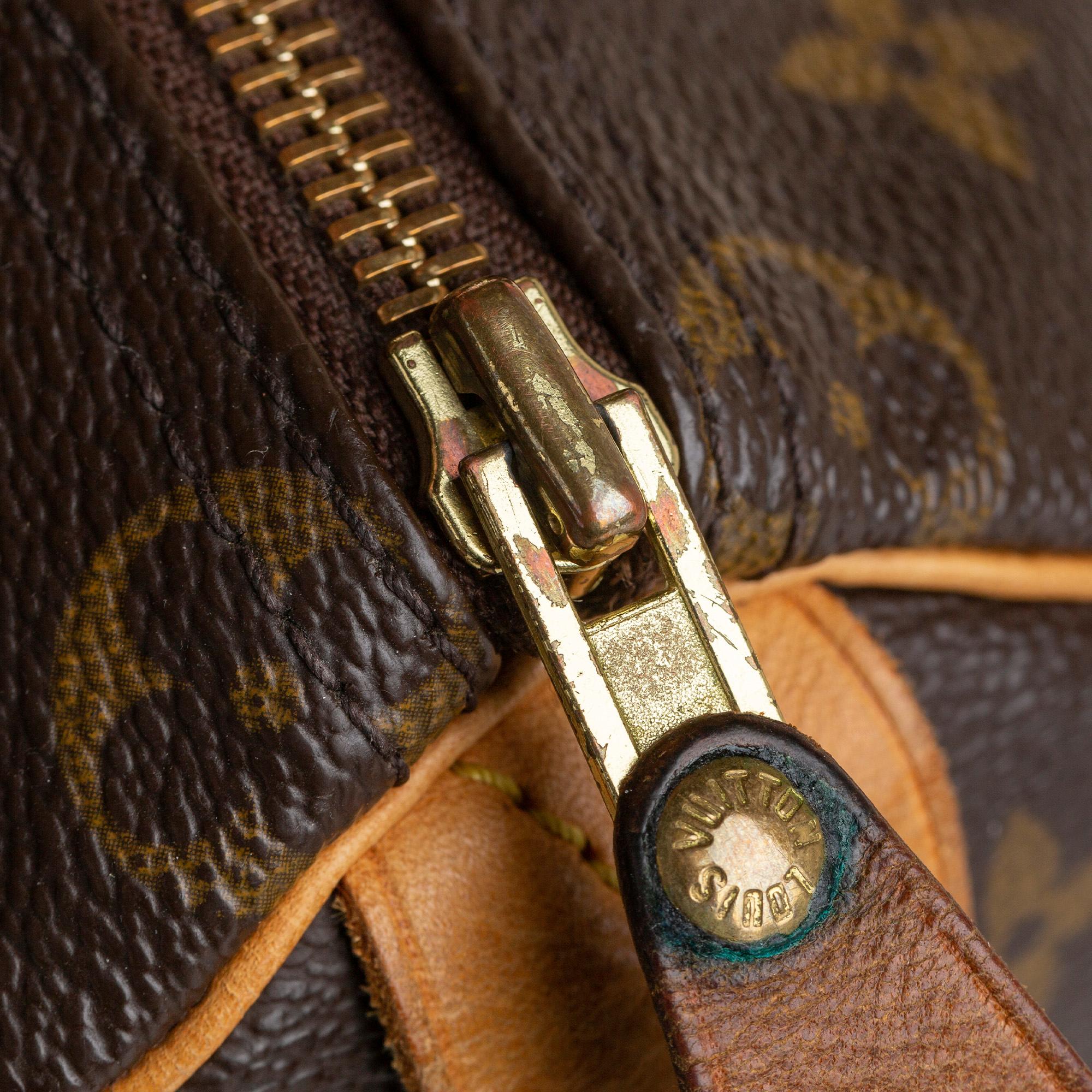 Louis Vuitton Monogram Speedy 25 (SHG-35133)
