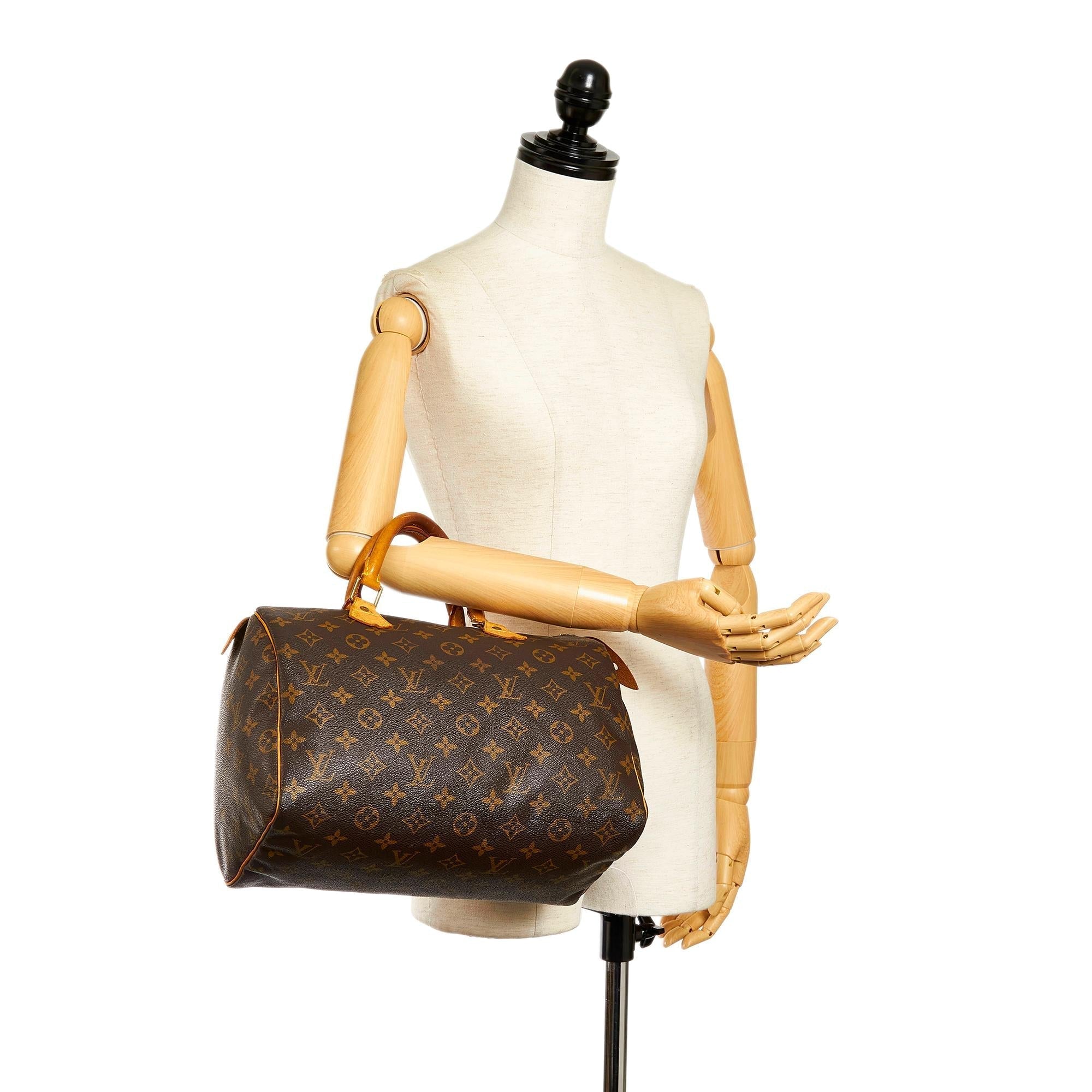 Louis Vuitton Monogram Speedy 30 (SHG-33930)