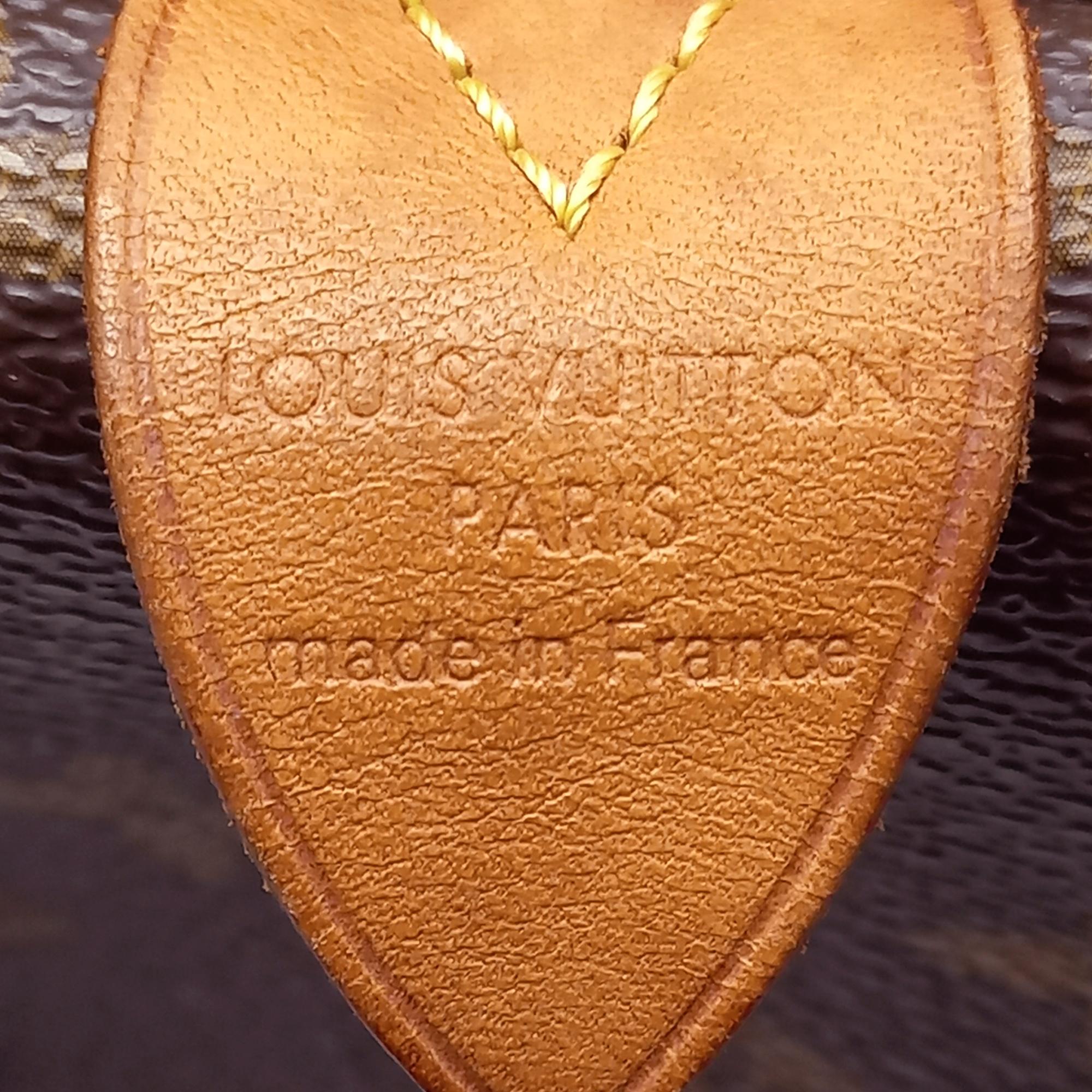 Louis Vuitton Monogram Speedy 30 (SHG-35869)
