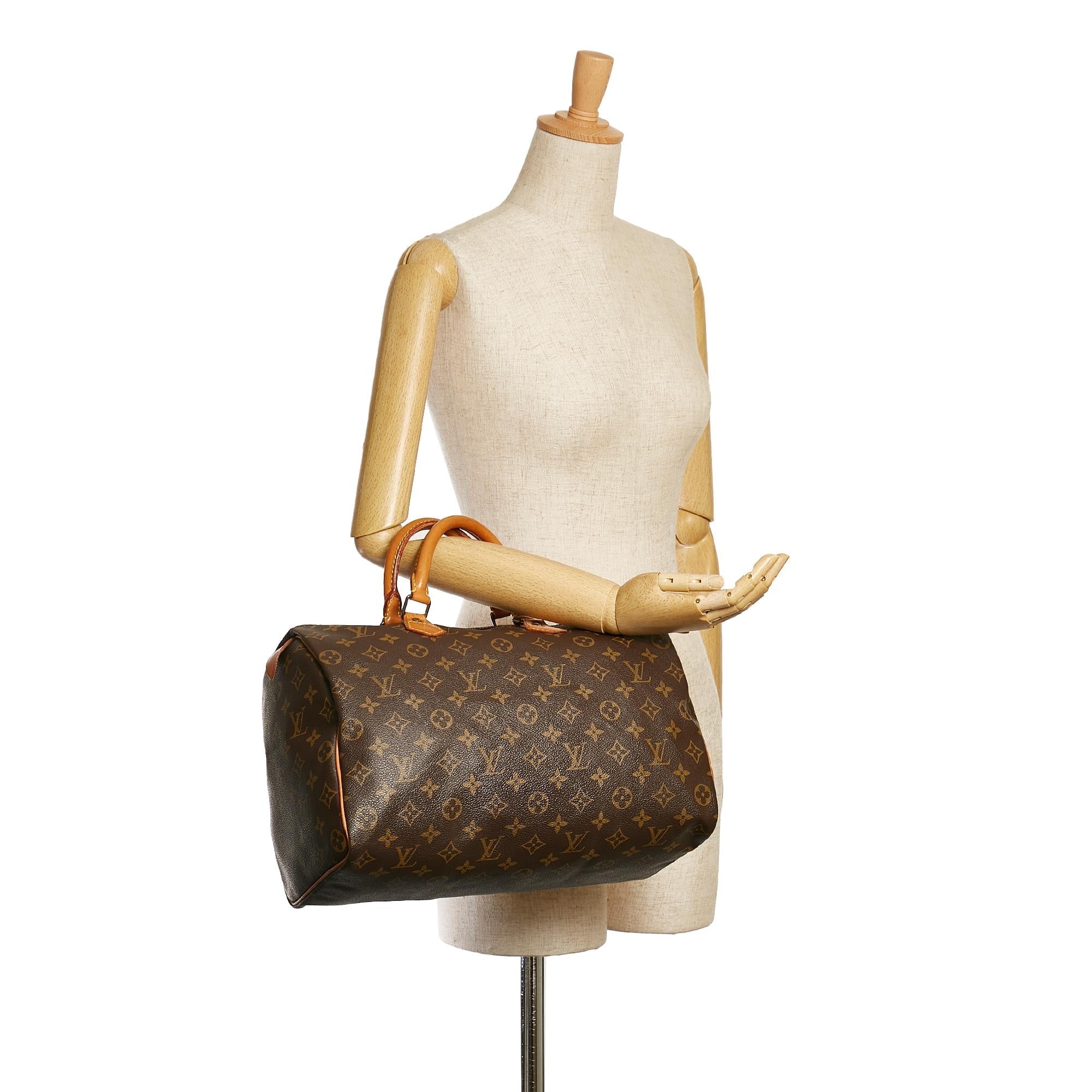 Louis Vuitton Monogram Speedy 35 (SHG-35099)