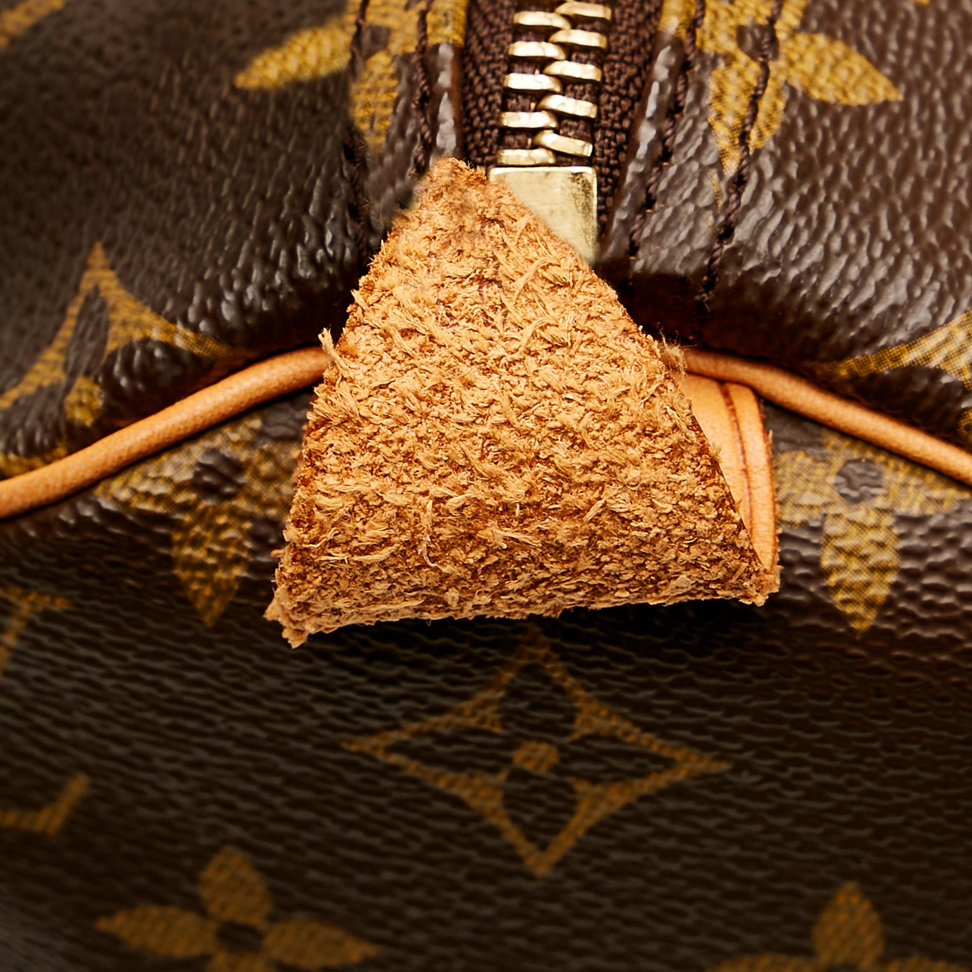 Louis Vuitton Monogram Speedy 40 (SHG-bOFrFX)