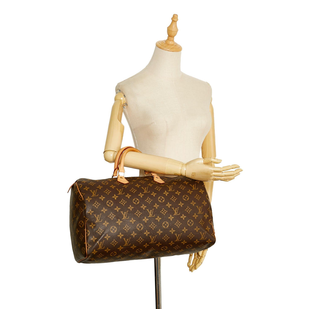 Louis Vuitton Monogram Speedy 40 (SHG-bOFrFX)