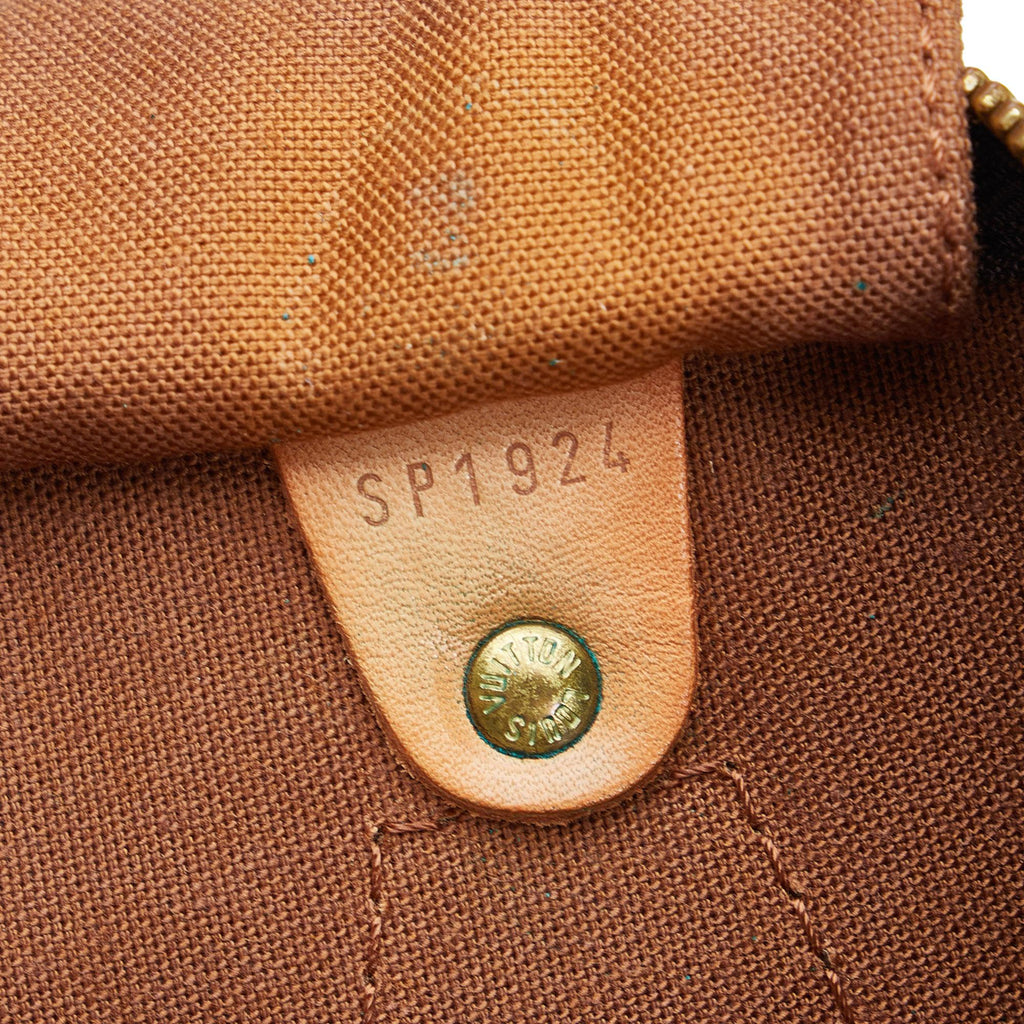 Louis Vuitton Monogram Speedy 40 (SHG-Ow7ULN)