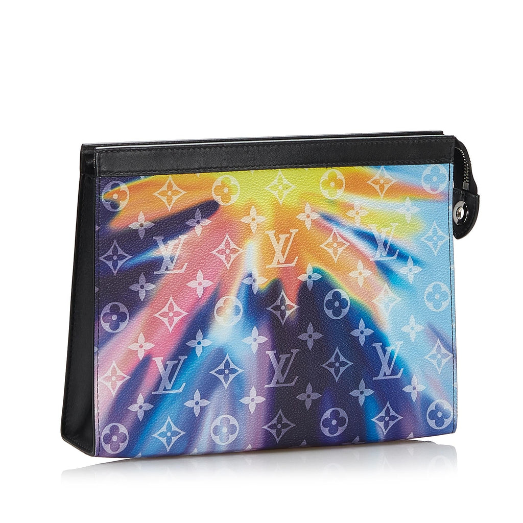 Louis Vuitton Monogram Sunset Pochette Voyage MM (SHG-pYGgdC)