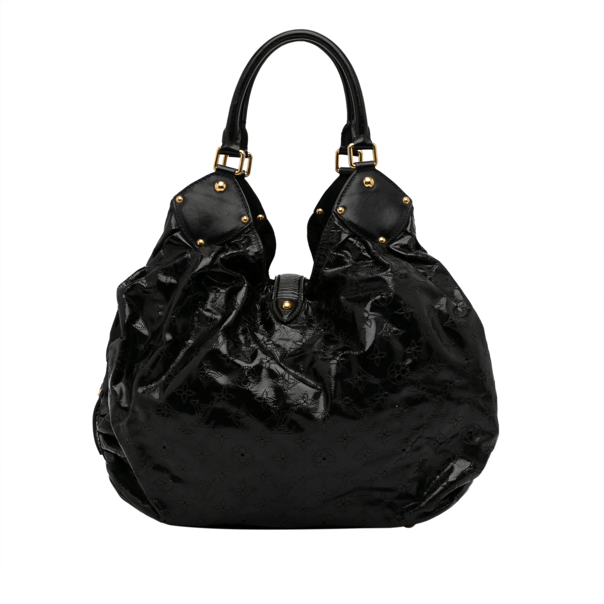 Louis Vuitton Monogram Surya Mahina XL (SHG-gy6foV)