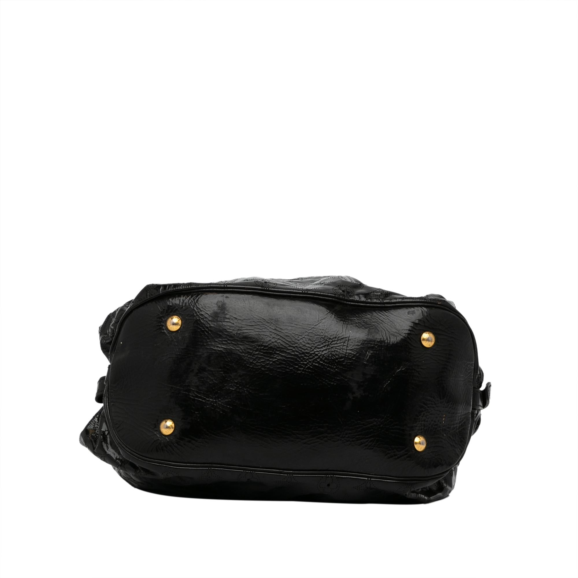 Louis Vuitton Monogram Surya Mahina XL (SHG-gy6foV)