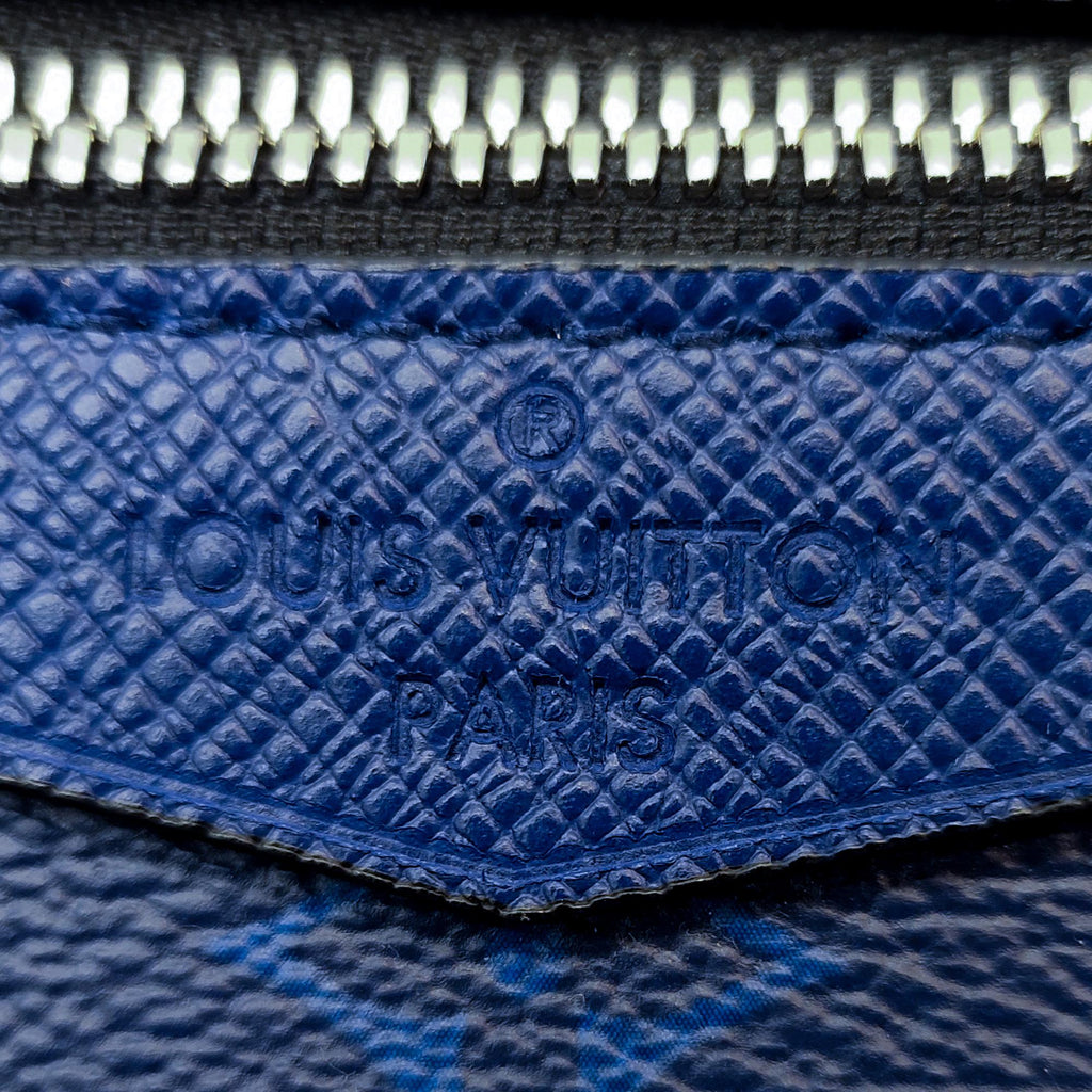Louis Vuitton Monogram Taigarama Outdoor Messenger (SHG-3KVgCo)