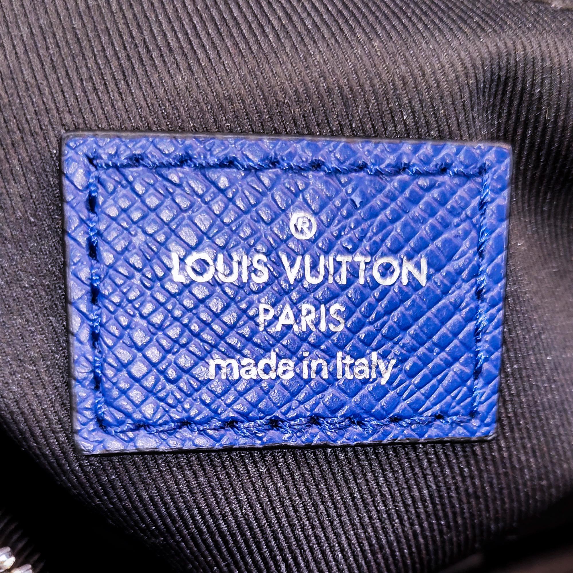 Louis Vuitton Monogram Taigarama Outdoor Messenger (SHG-3KVgCo)