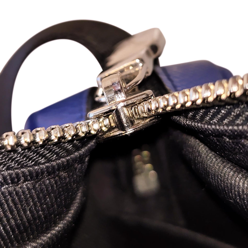 Louis Vuitton Monogram Taigarama Outdoor Messenger (SHG-3KVgCo)